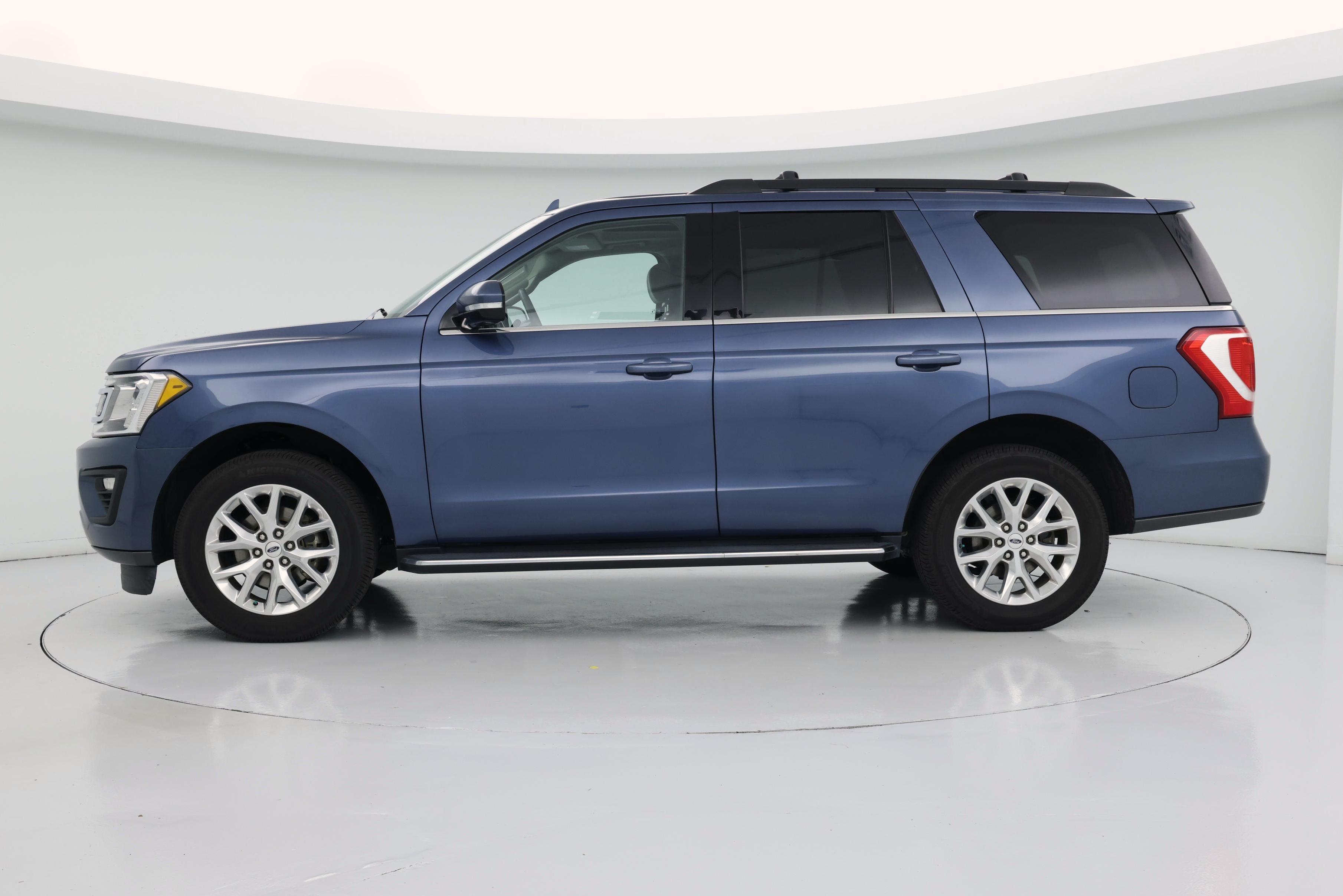 Thumbnail: 2020 Ford Expedition - 3