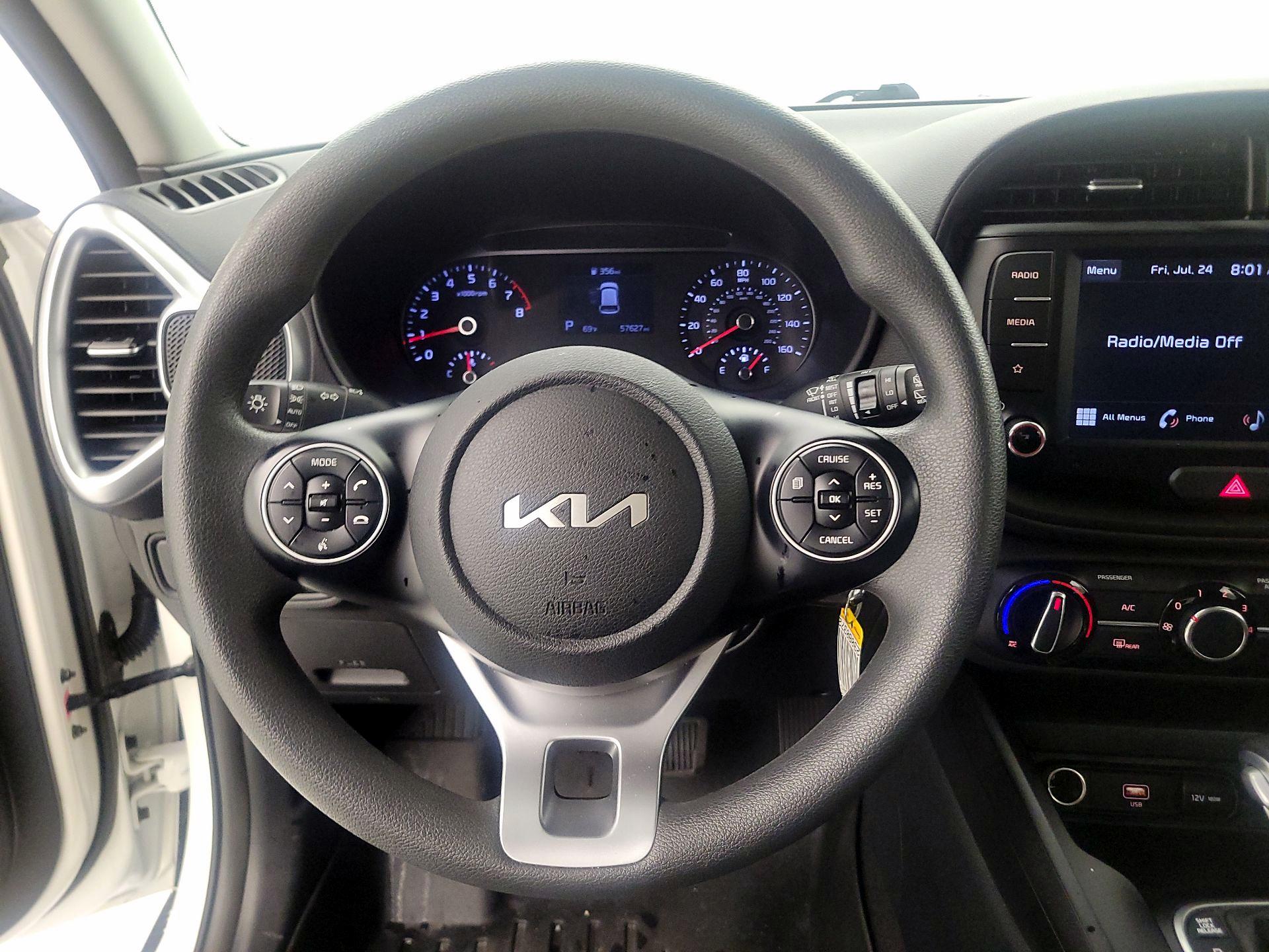 Thumbnail: 2022 Kia Soul - 10