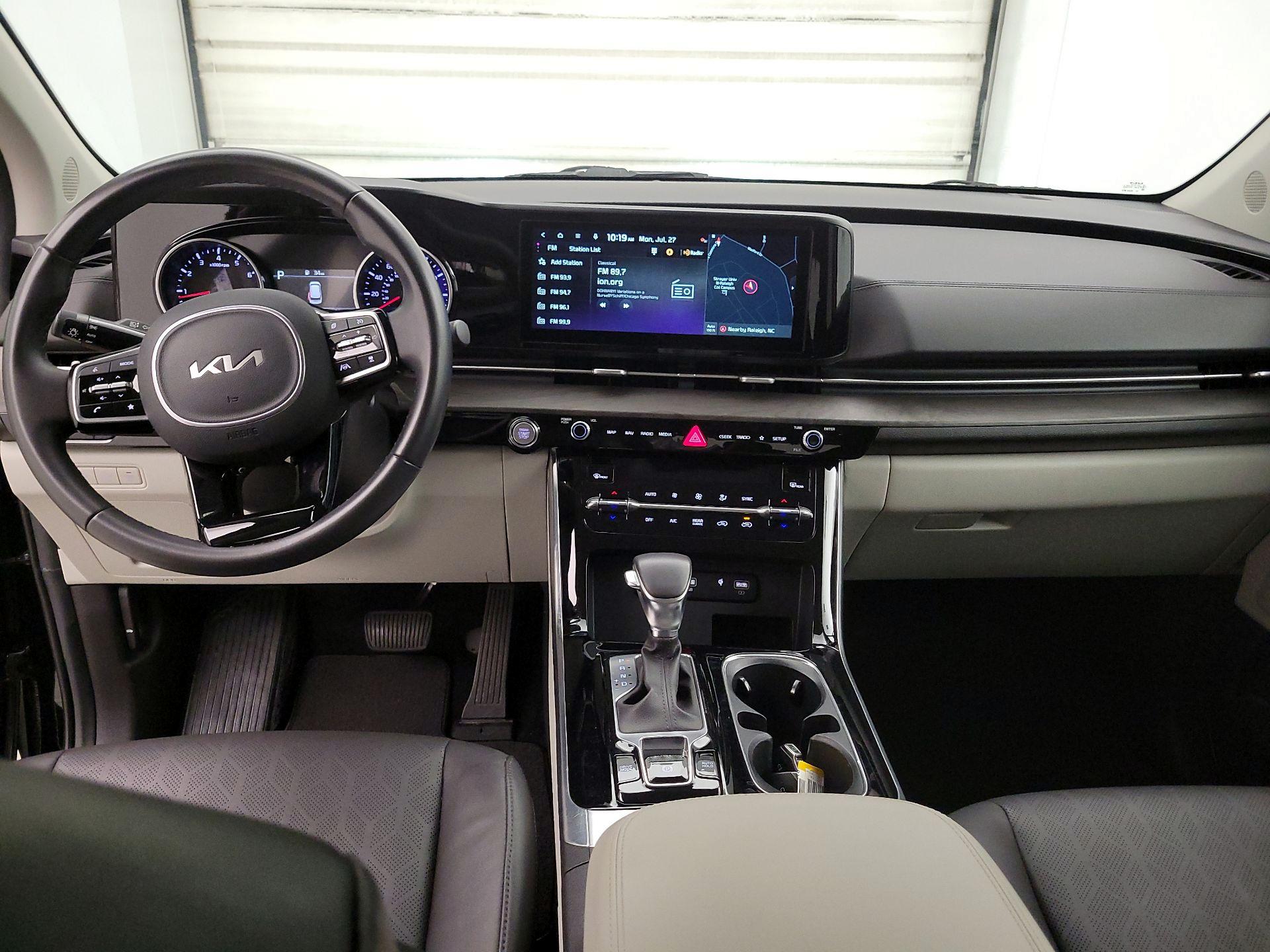 Thumbnail: 2024 Kia Carnival - 8