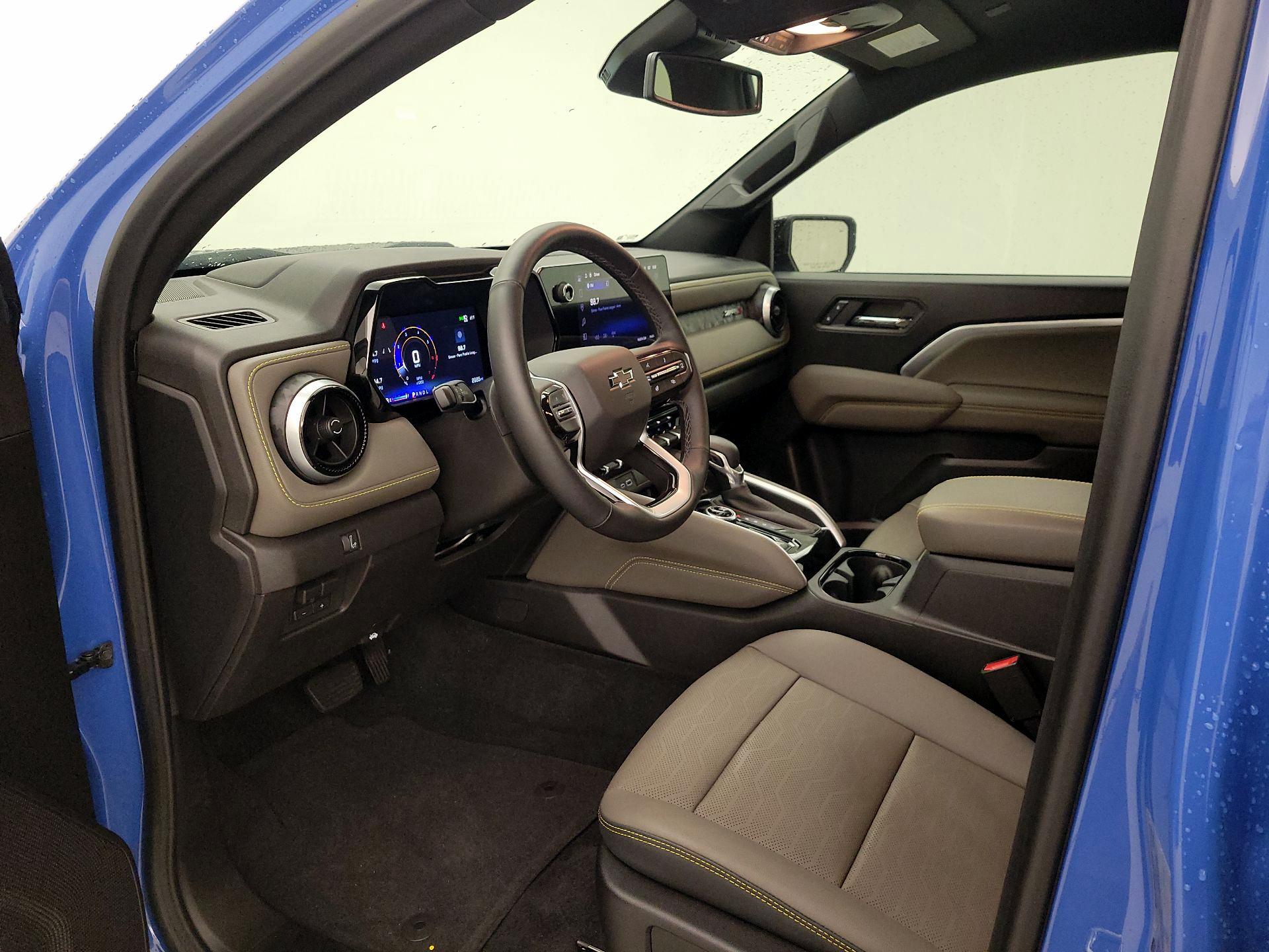 Thumbnail: 2026 Chevrolet Colorado - 11