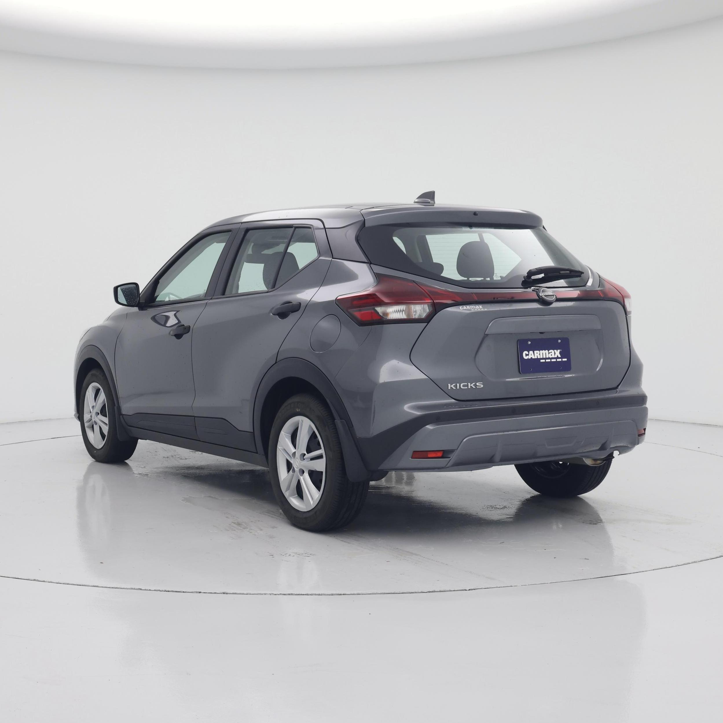 Thumbnail: 2025 Nissan Kicks - 2