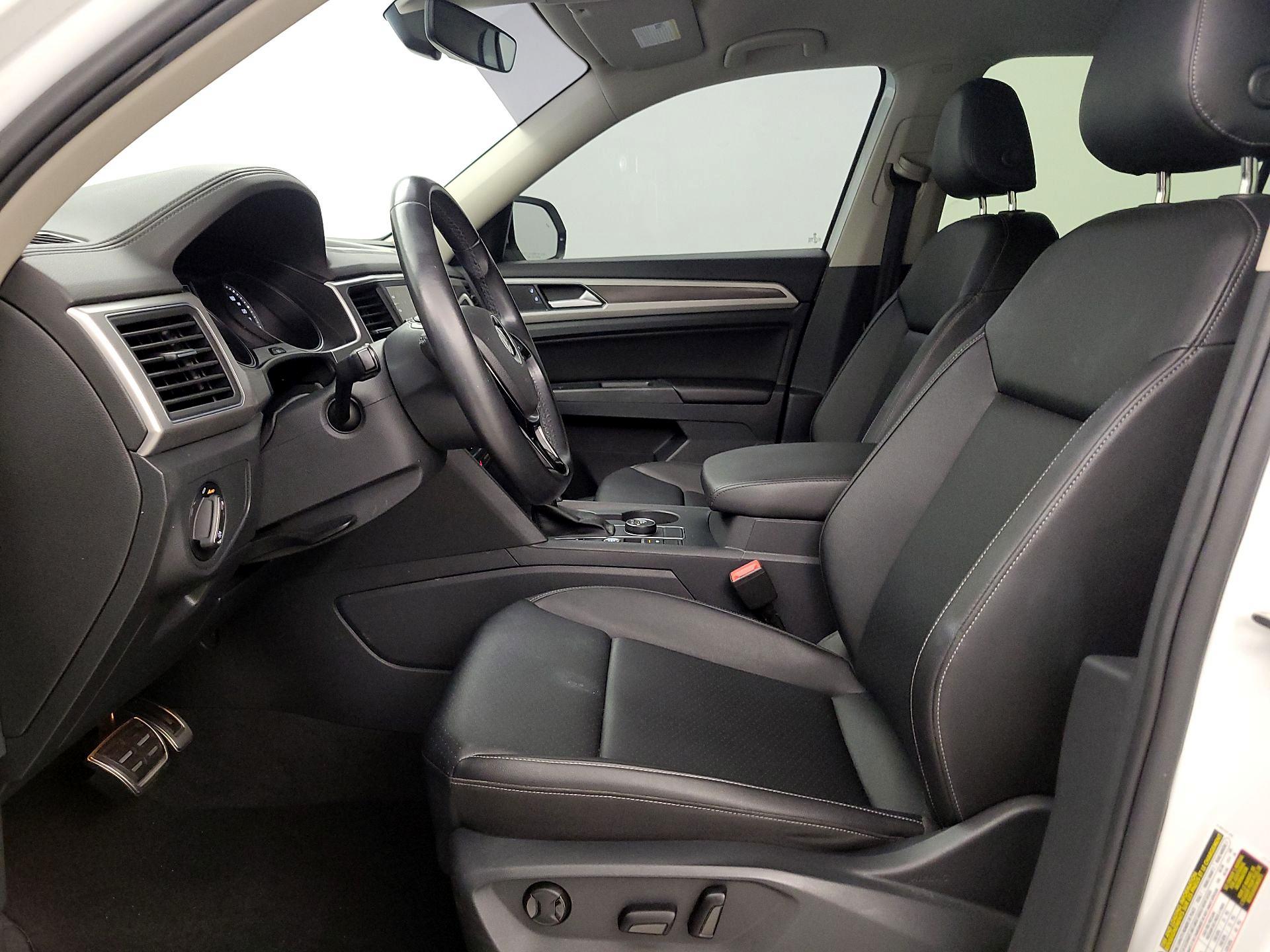 Thumbnail: 2018 Volkswagen Atlas - 9