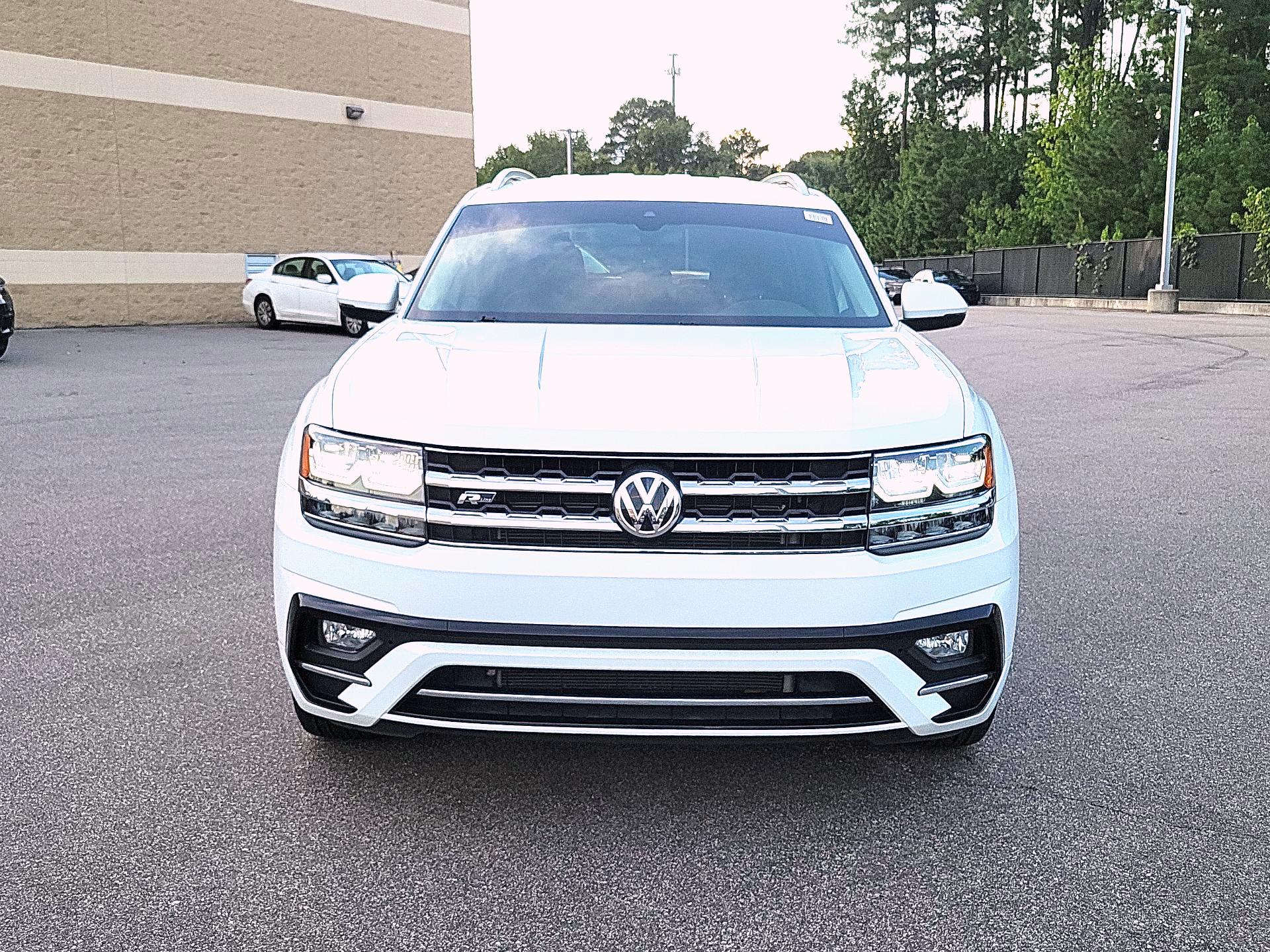 Thumbnail: 2018 Volkswagen Atlas - 2