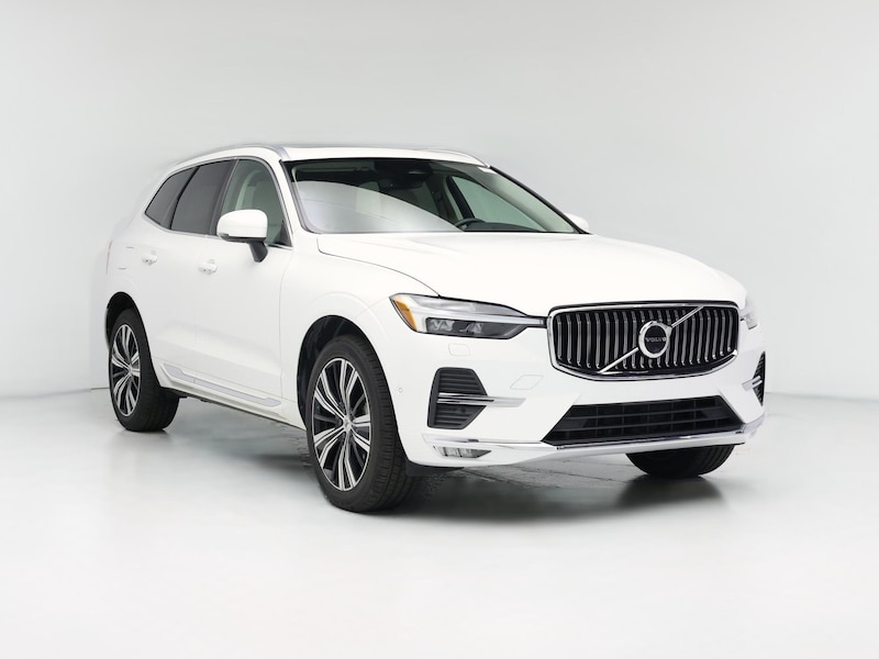 2023 Volvo XC60 B5 Plus Bright Theme