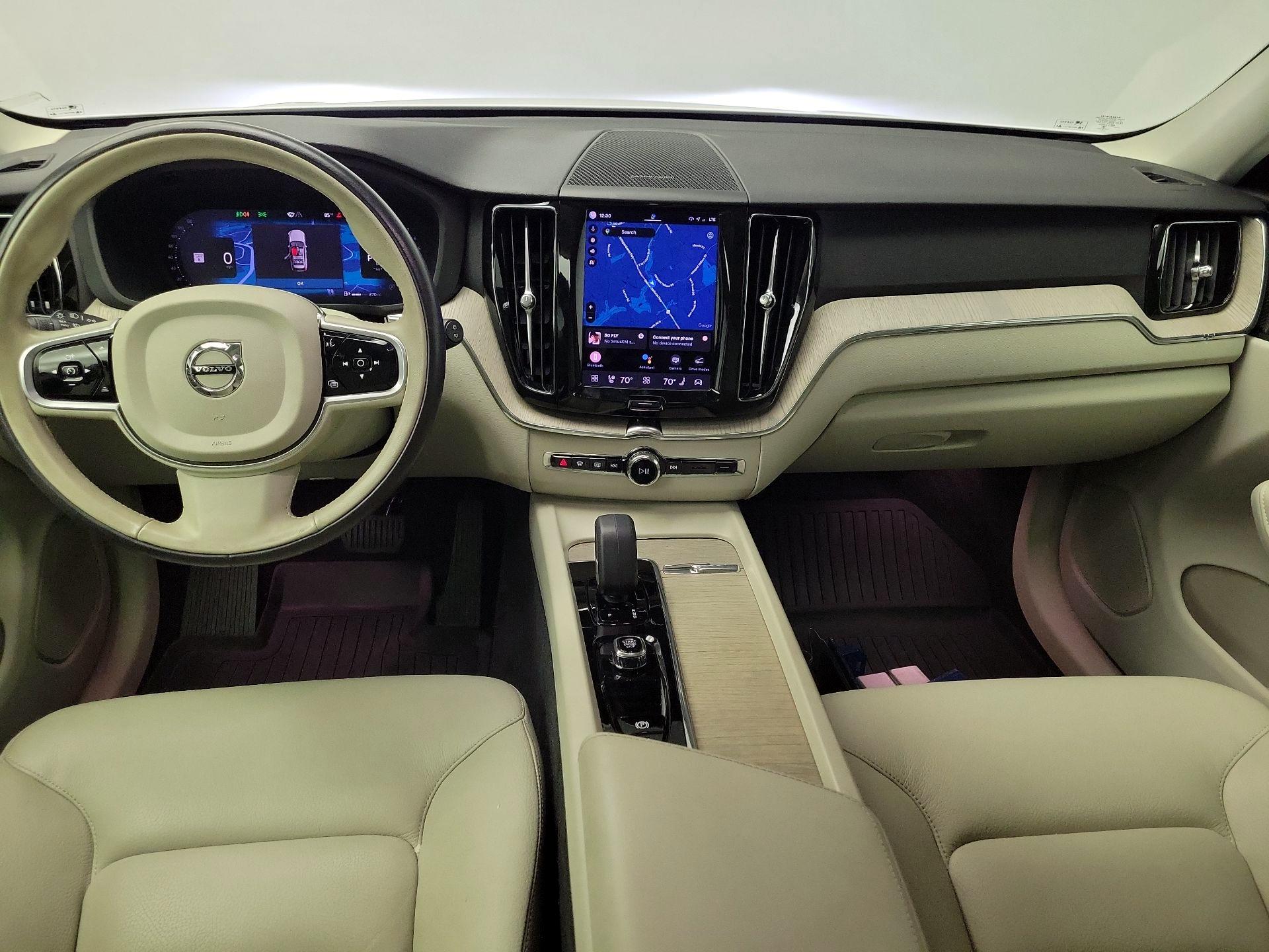 Thumbnail: 2023 Volvo XC60 - 9