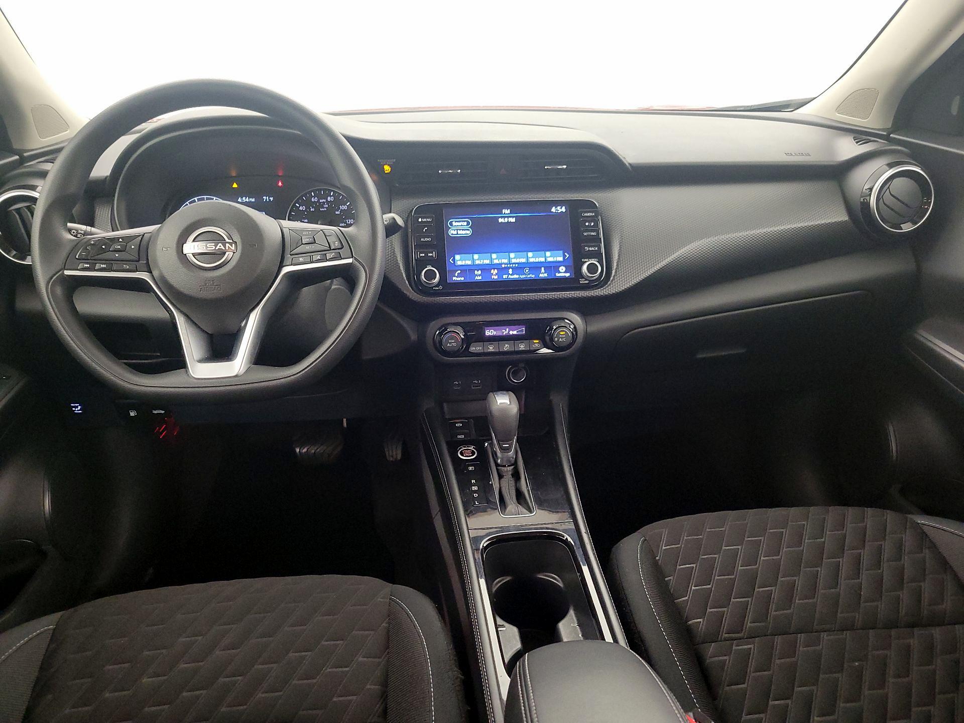 Thumbnail: 2022 Nissan Kicks - 9