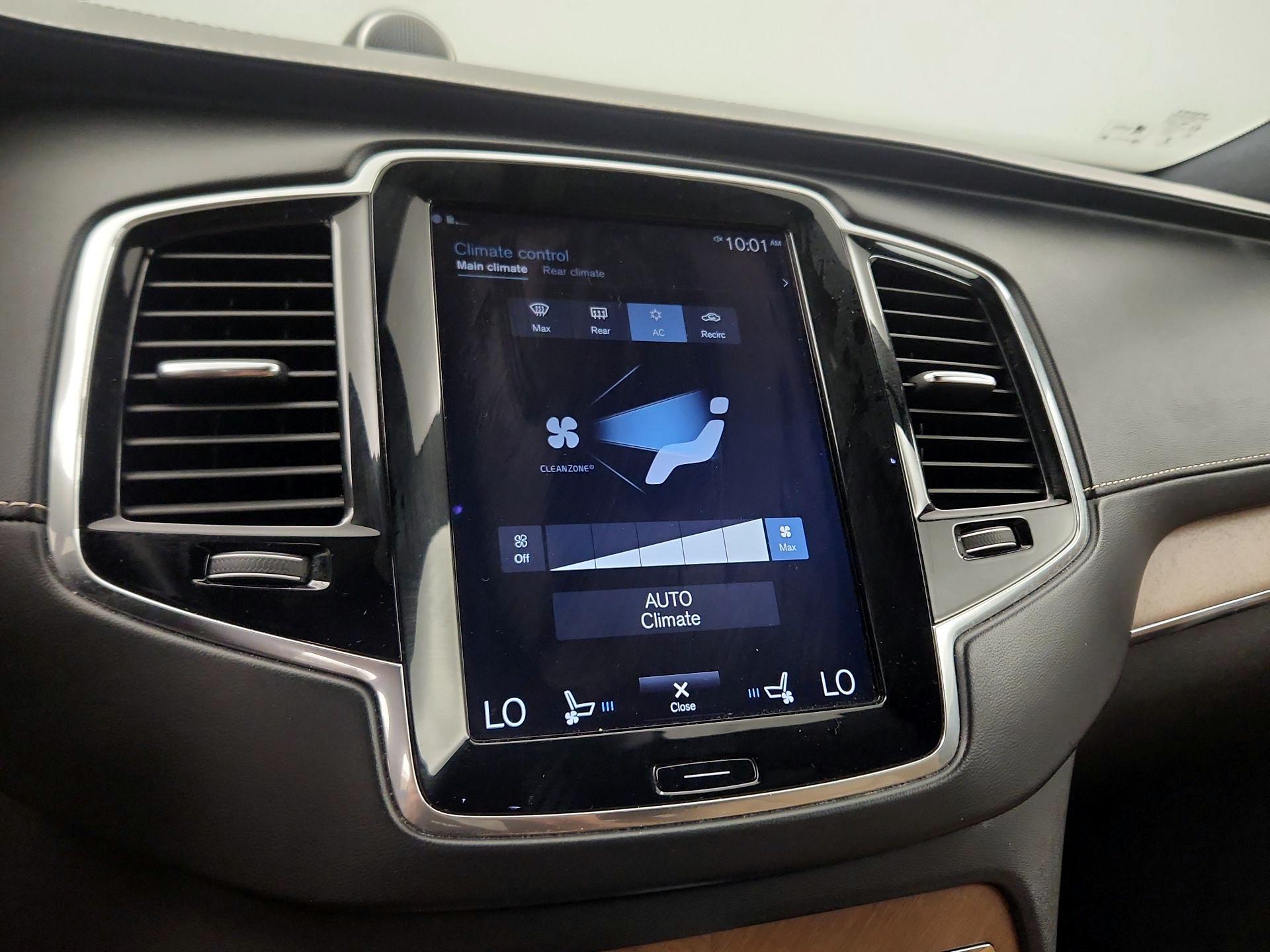 Thumbnail: 2017 Volvo XC90 - 16