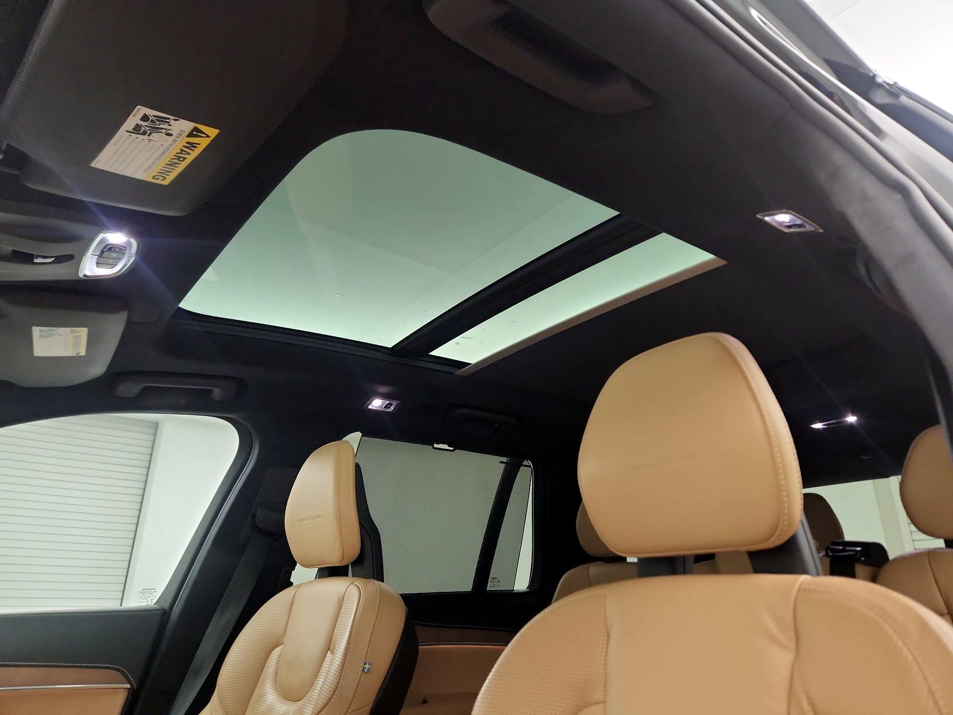 Thumbnail: 2017 Volvo XC90 - 18