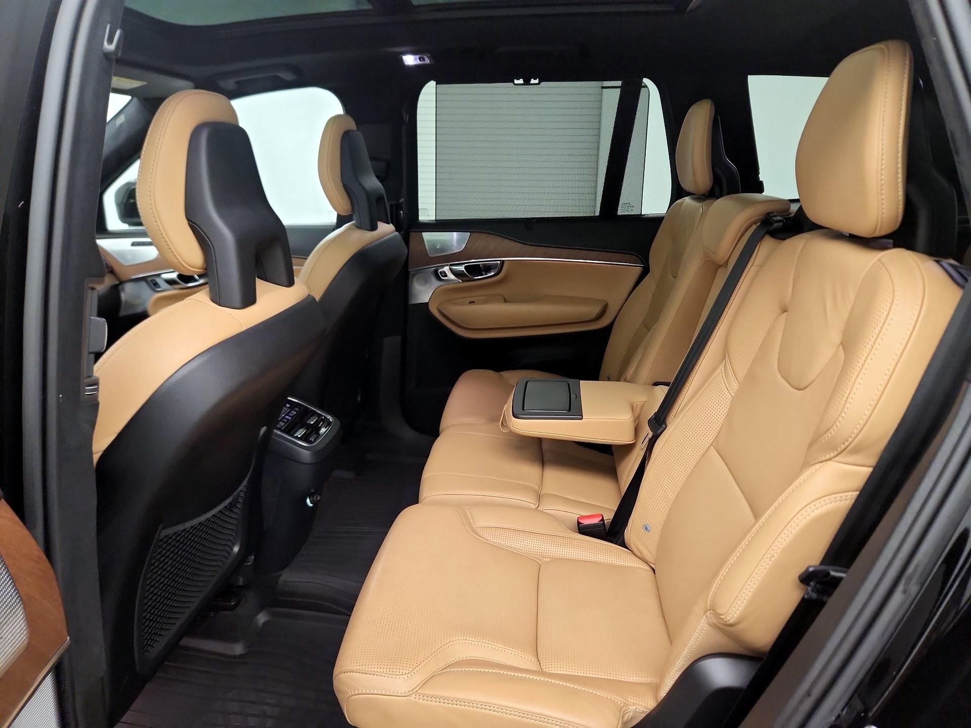 Thumbnail: 2017 Volvo XC90 - 19
