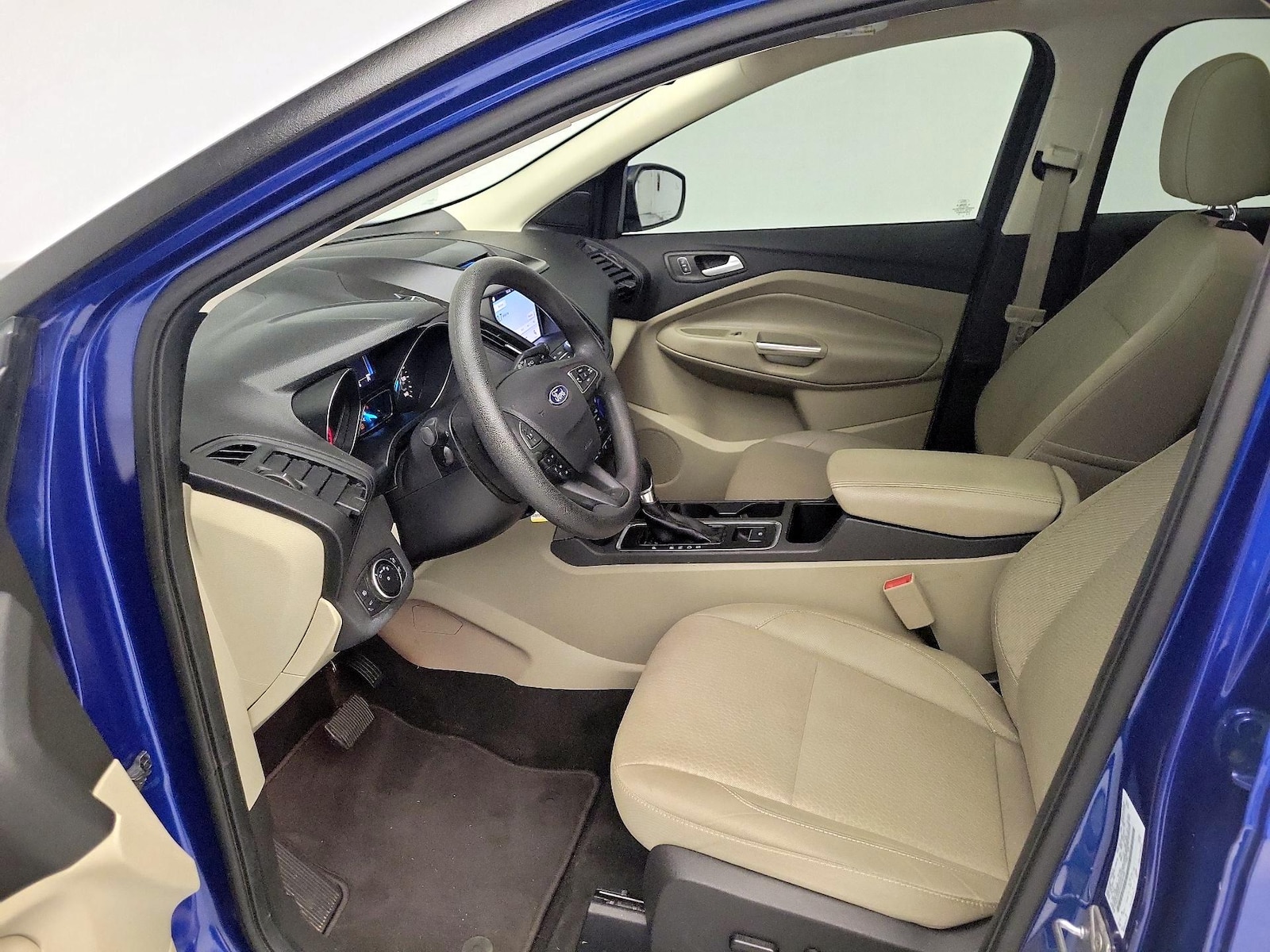 Power Seat(s) & Side Airbags
