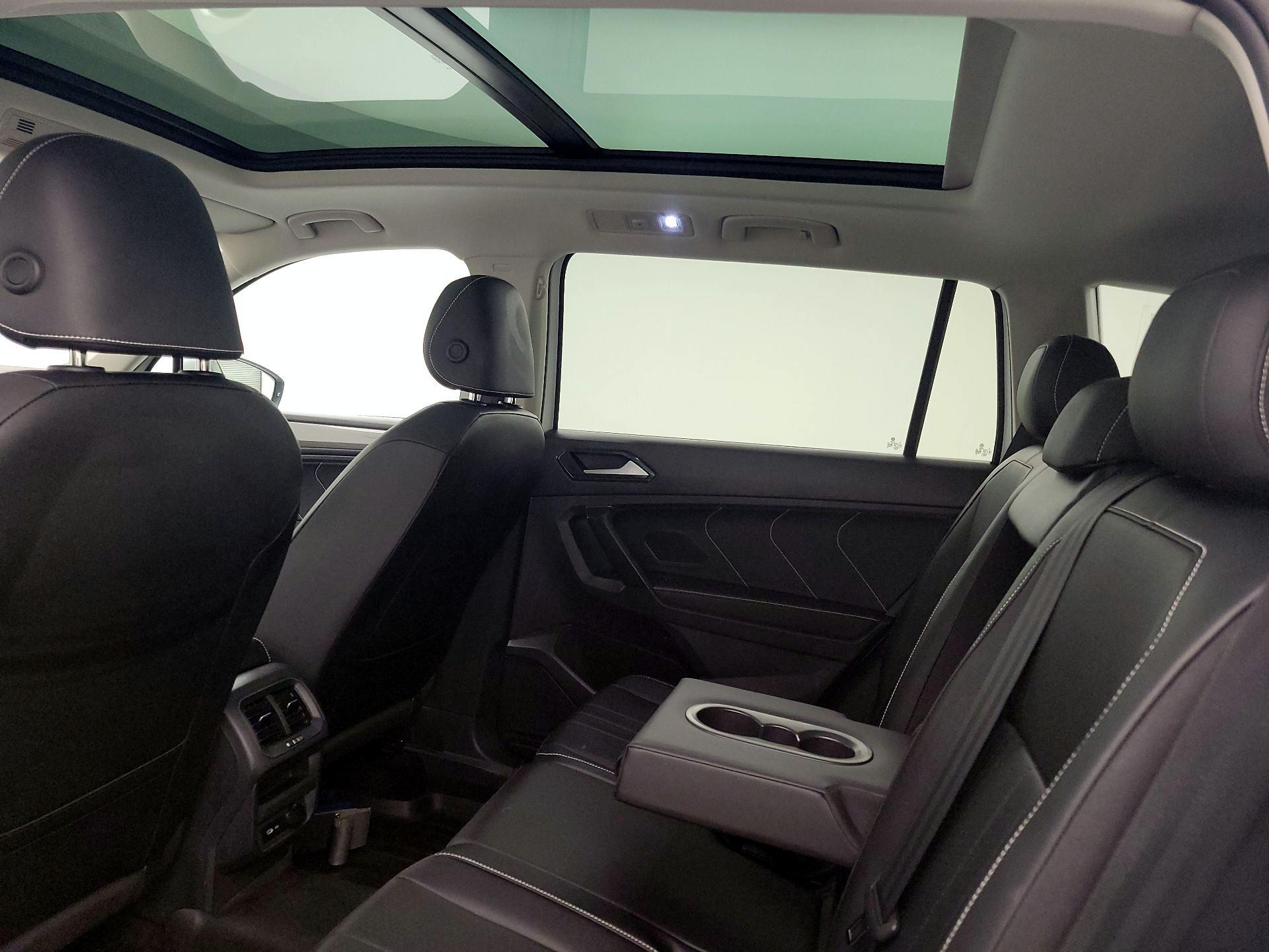 Thumbnail: 2022 Volkswagen Tiguan - 19