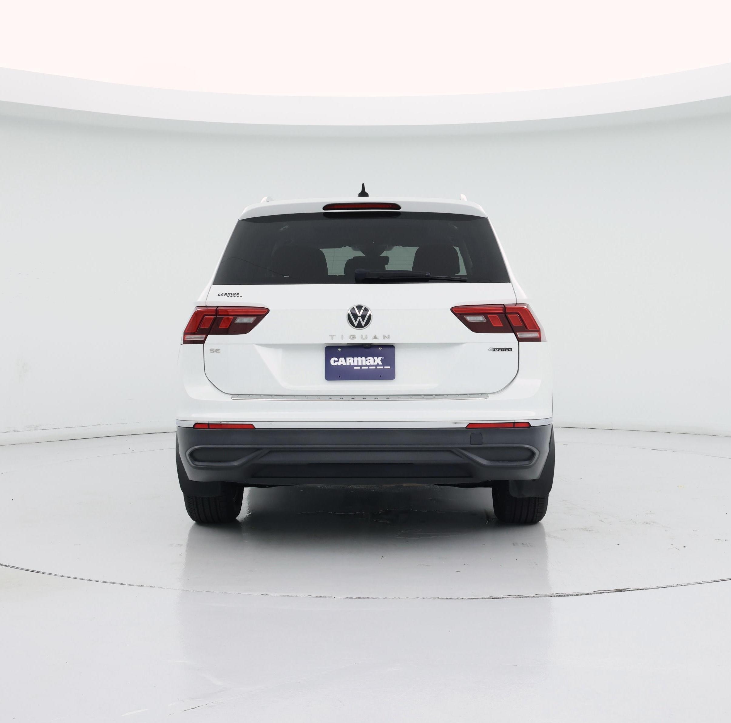 Thumbnail: 2022 Volkswagen Tiguan - 6