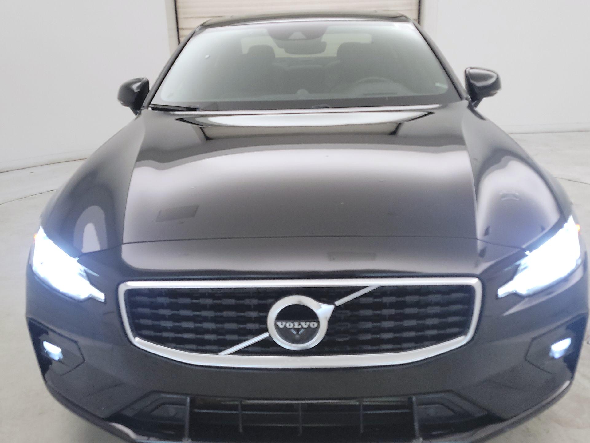 Thumbnail: 2020 Volvo S60 - 2