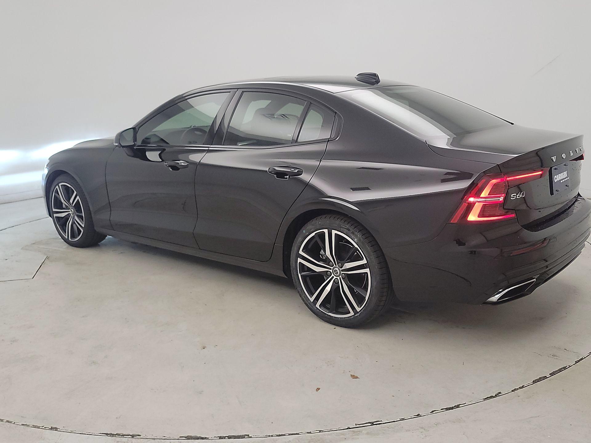 Thumbnail: 2020 Volvo S60 - 7