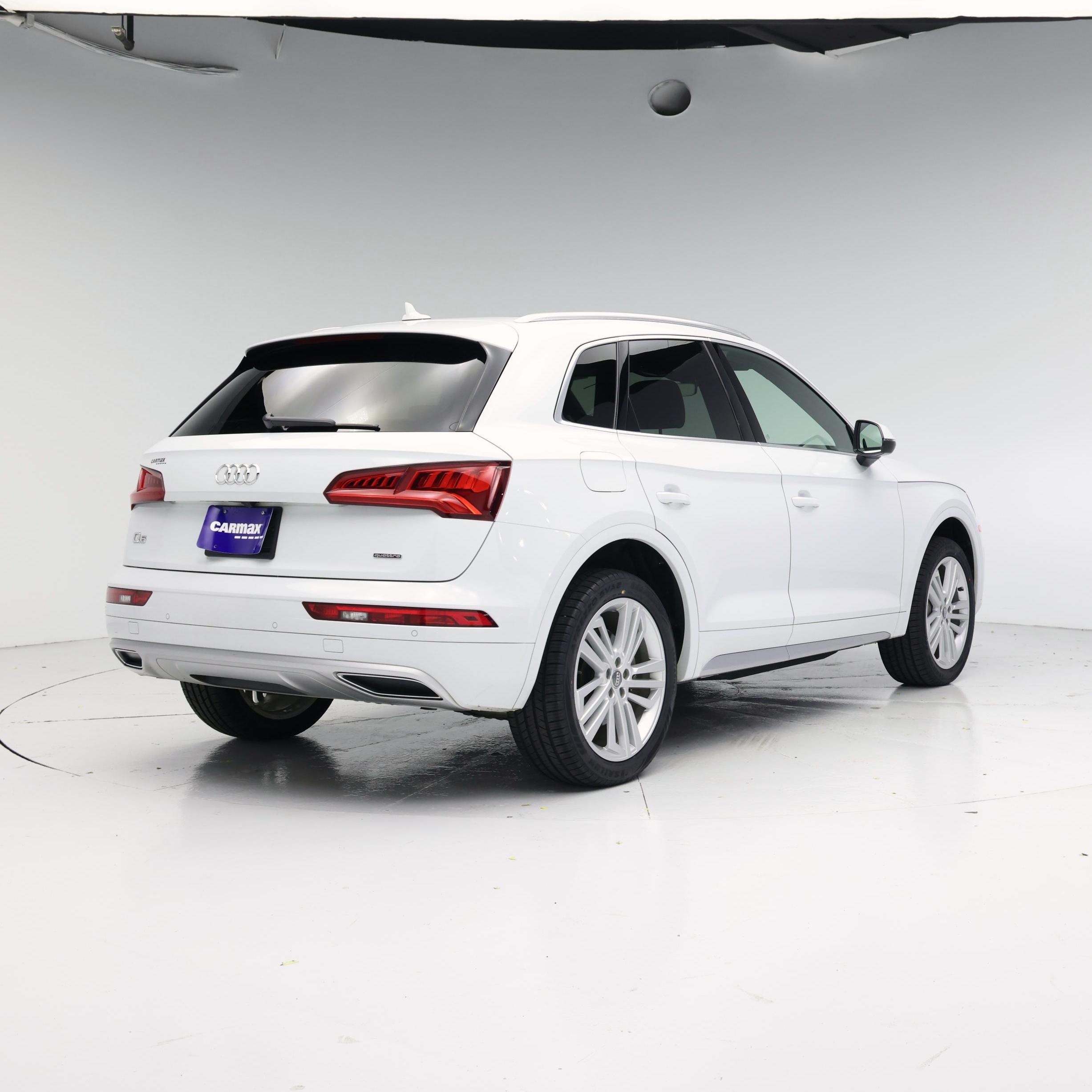 Thumbnail: 2020 Audi Q5 - 8