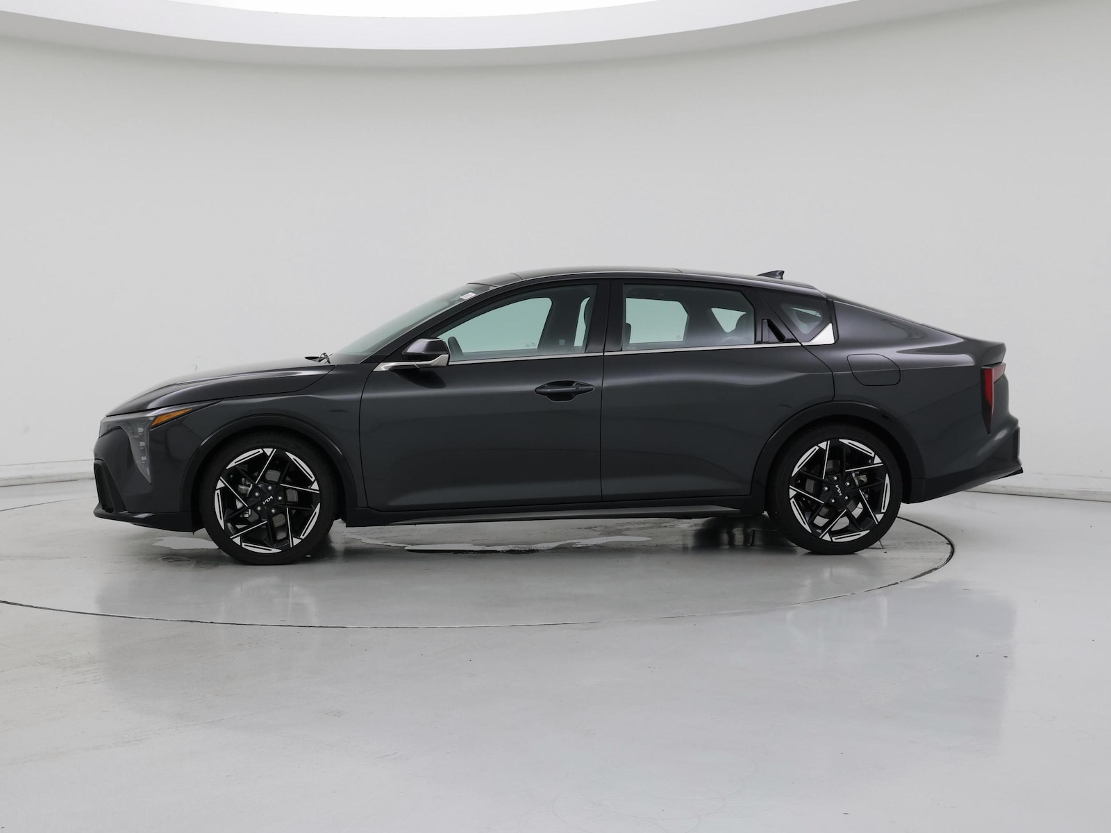 2026 Kia K4 GT-Line - Photo 4