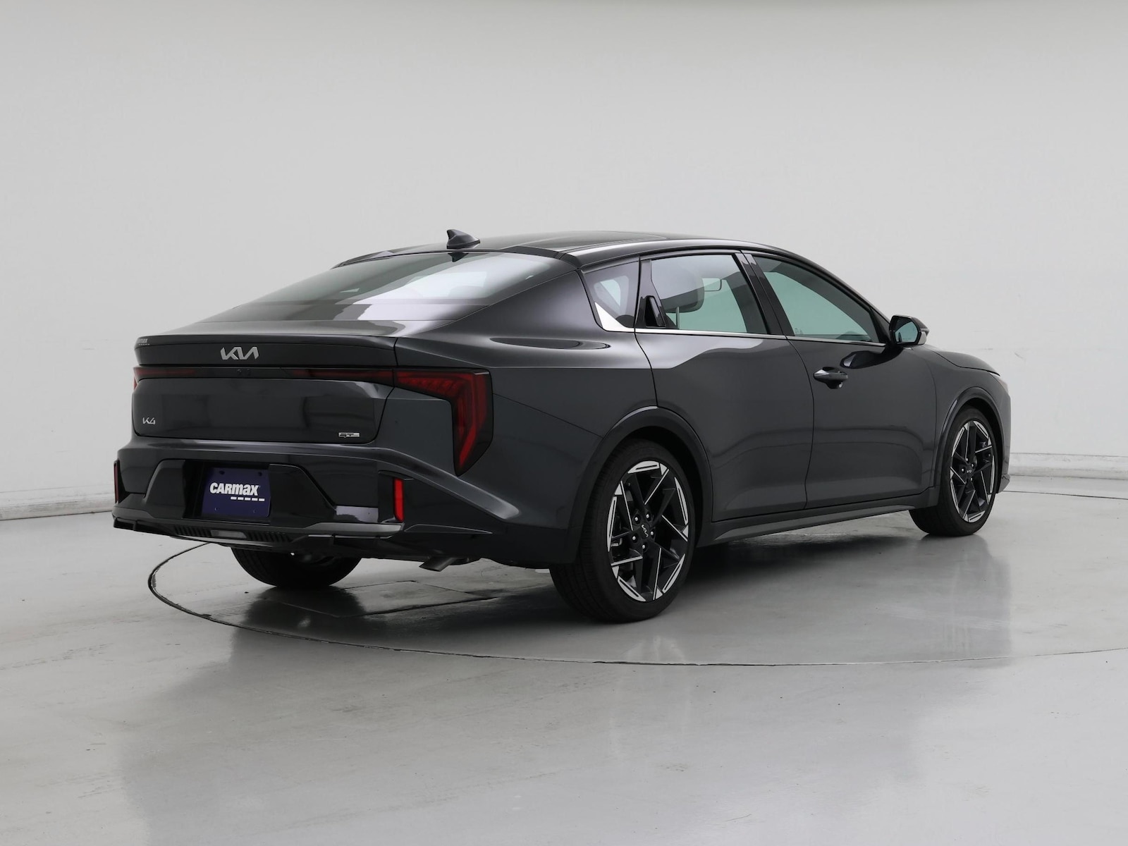 2026 Kia K4 GT-Line - Photo 9