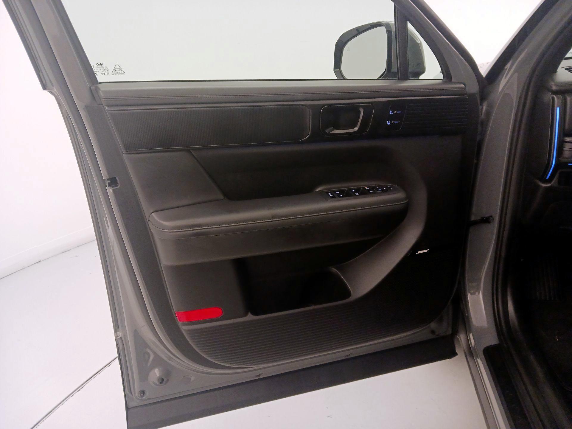 Thumbnail: 2024 Hyundai Santa Fe - 12