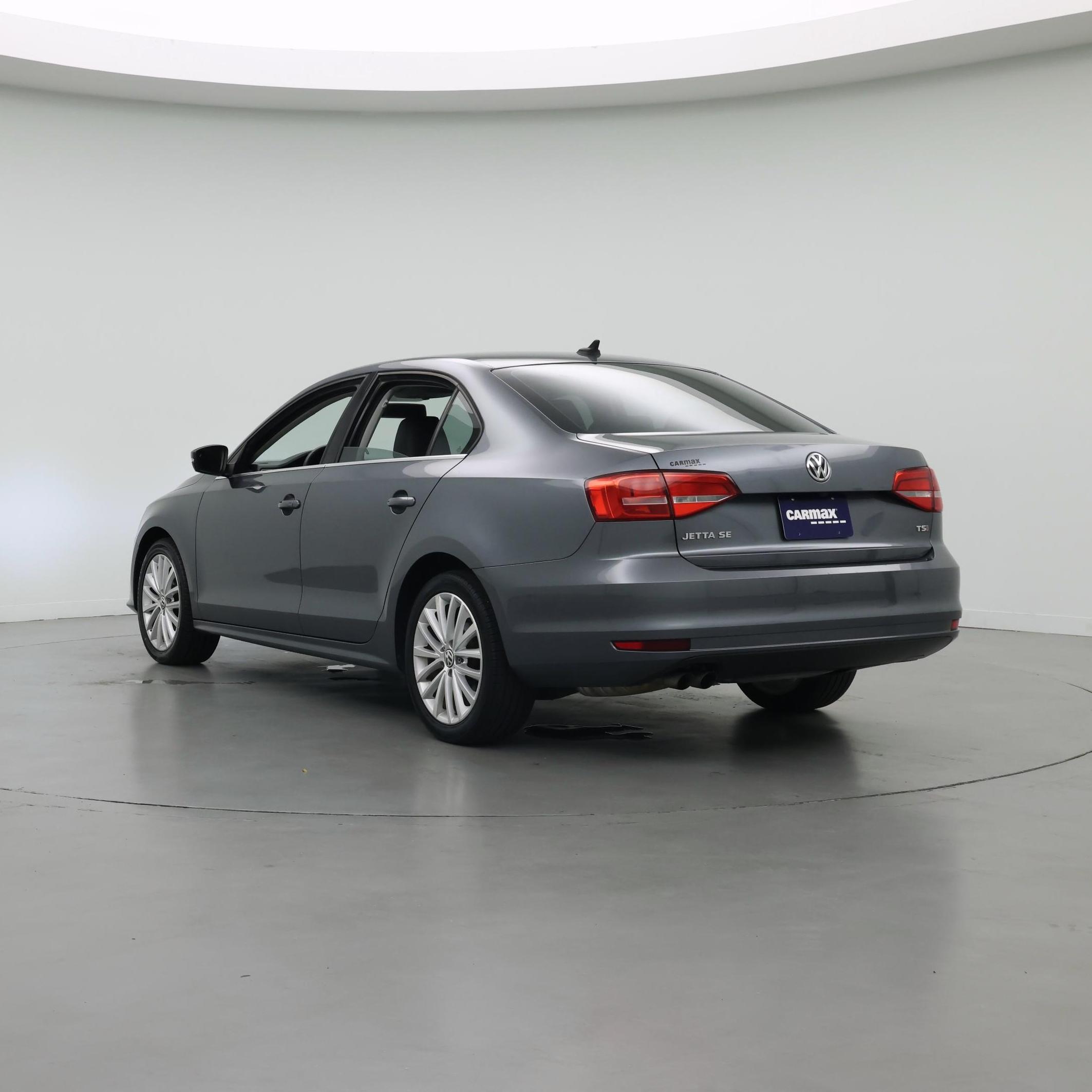 Thumbnail: 2015 Volkswagen Jetta - 2