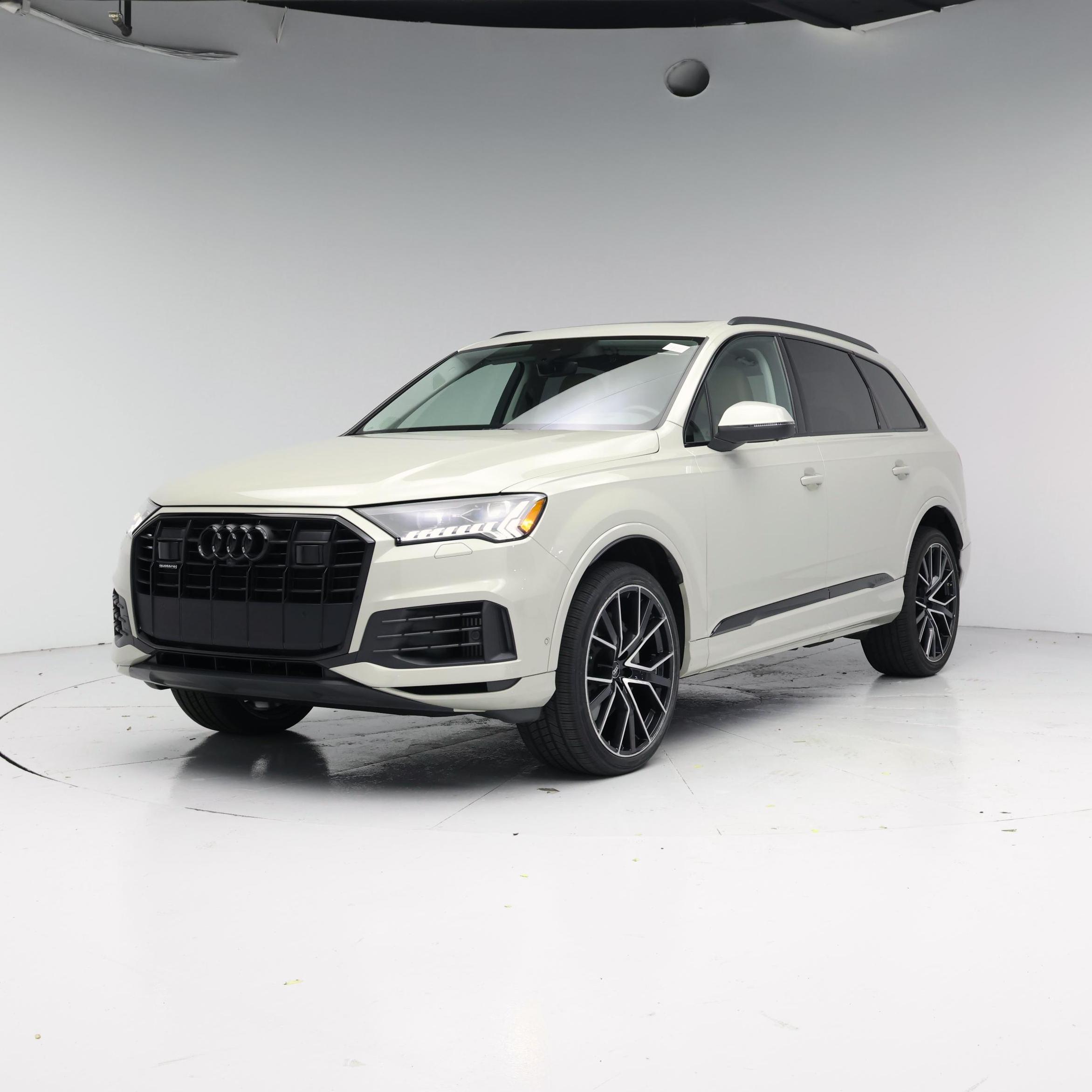 Thumbnail: 2022 Audi Q7 - 4