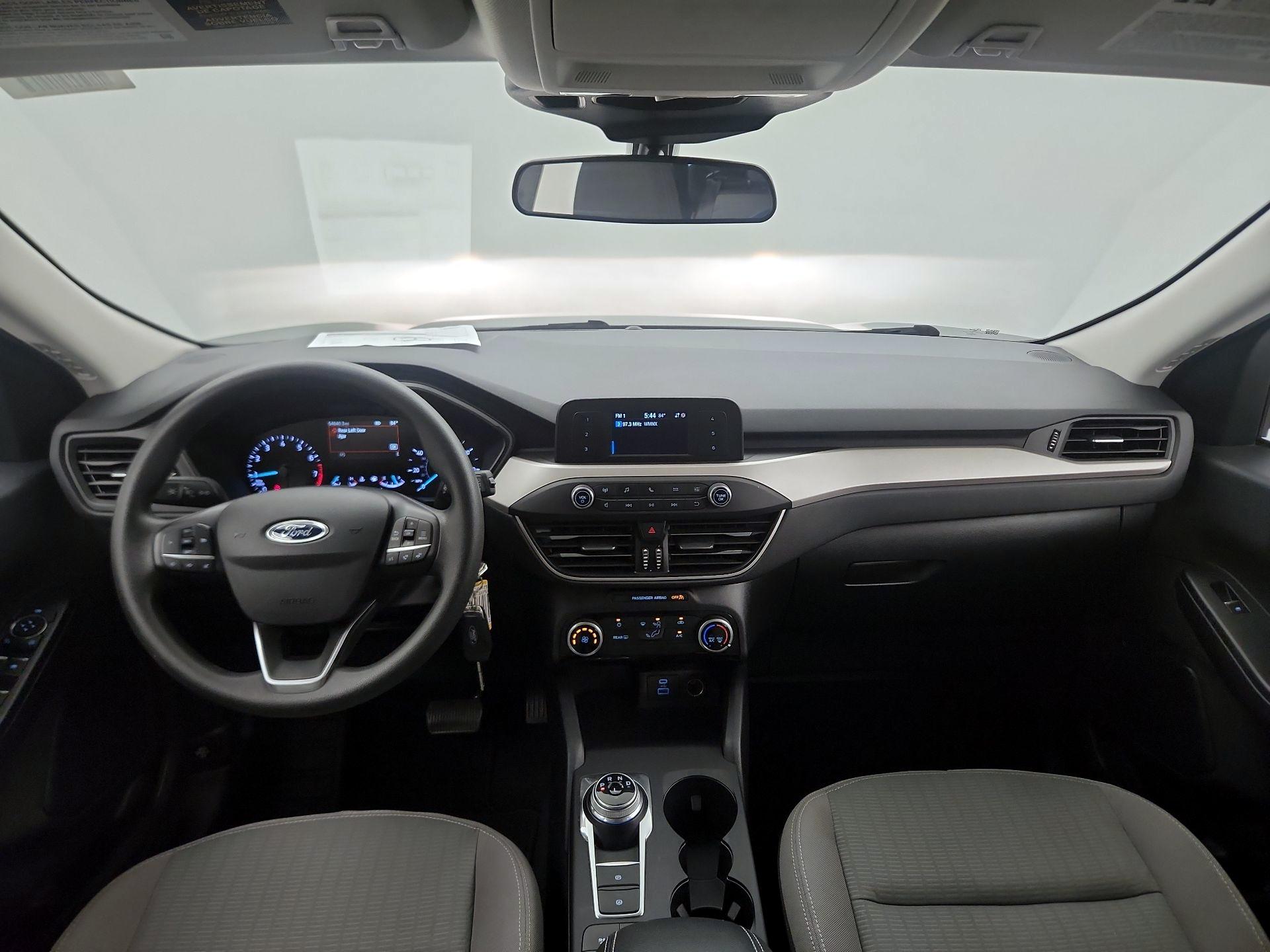 Thumbnail: 2021 Ford Escape - 9