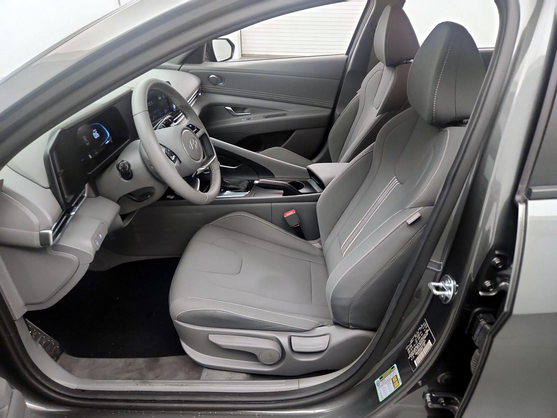 Thumbnail: 2026 Hyundai Elantra - 11