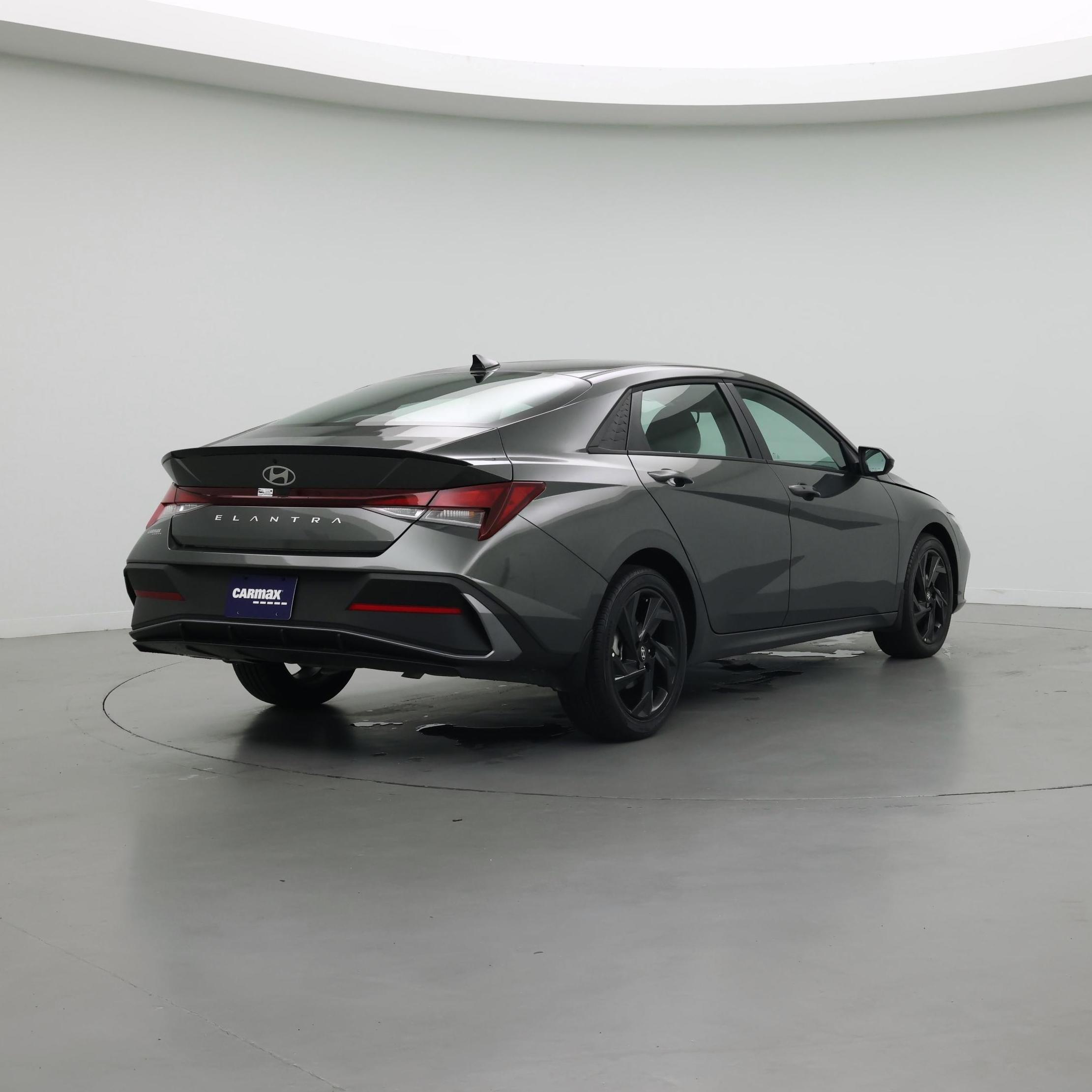 Thumbnail: 2026 Hyundai Elantra - 8