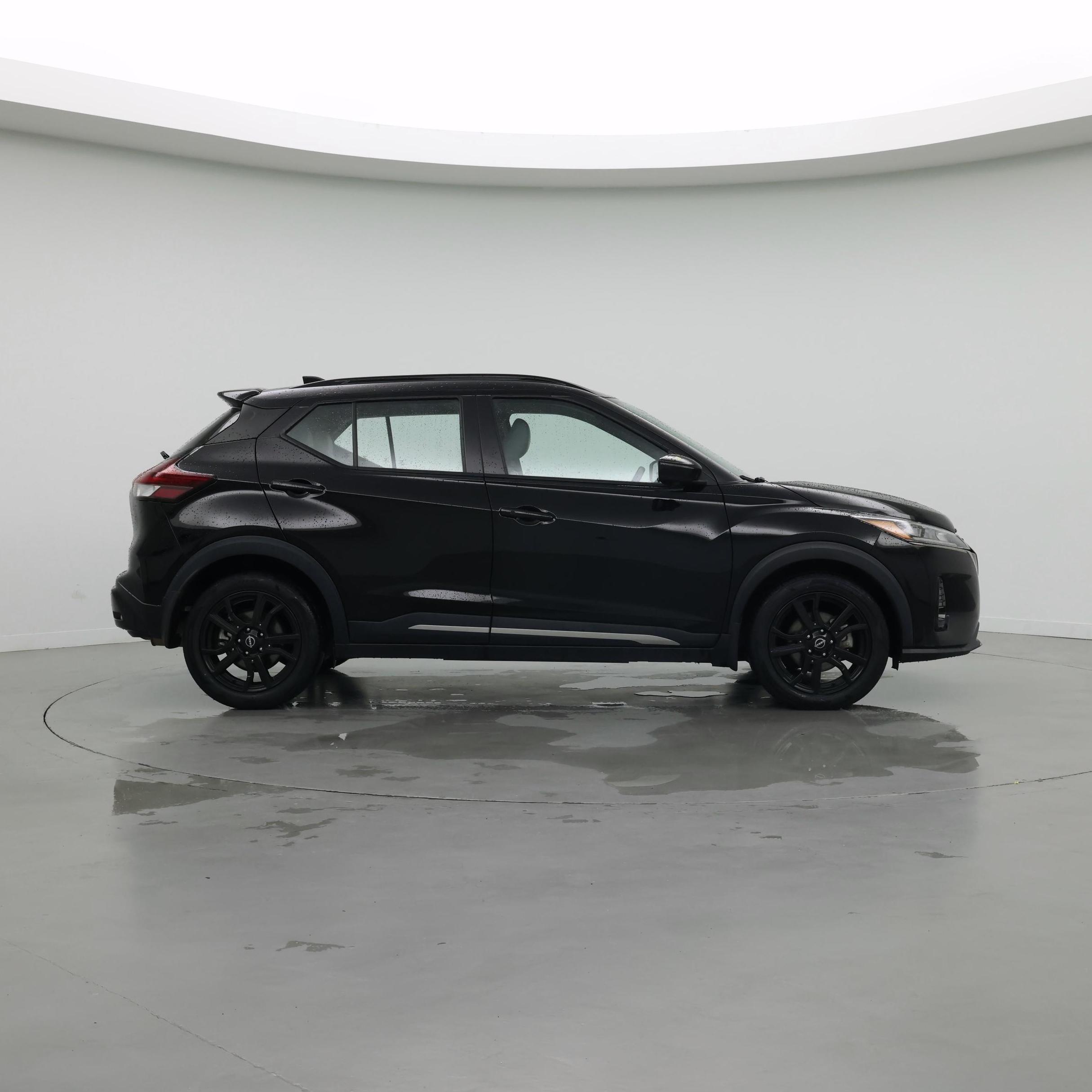 Thumbnail: 2024 Nissan Kicks - 7