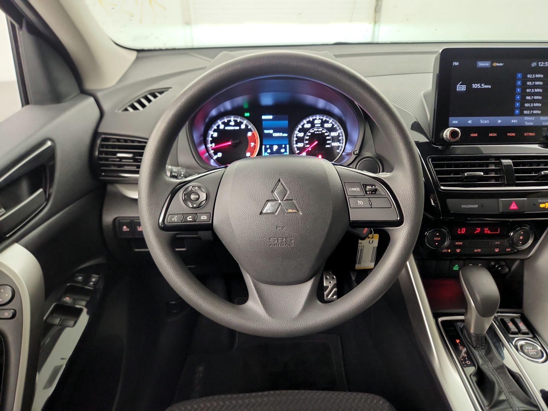 Thumbnail: 2023 Mitsubishi Eclipse Cross - 10