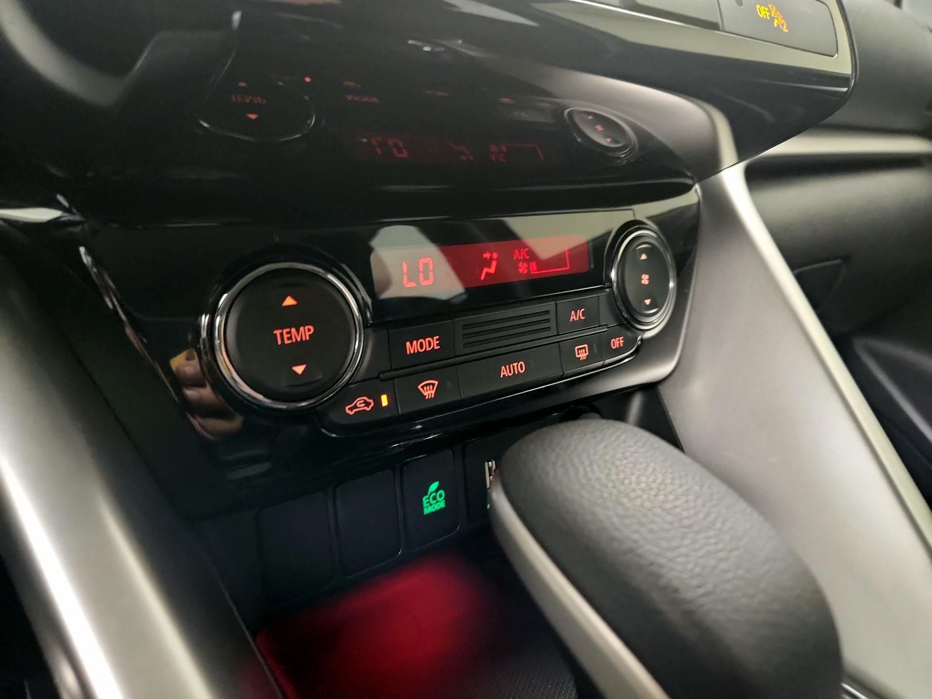 Thumbnail: 2023 Mitsubishi Eclipse Cross - 16