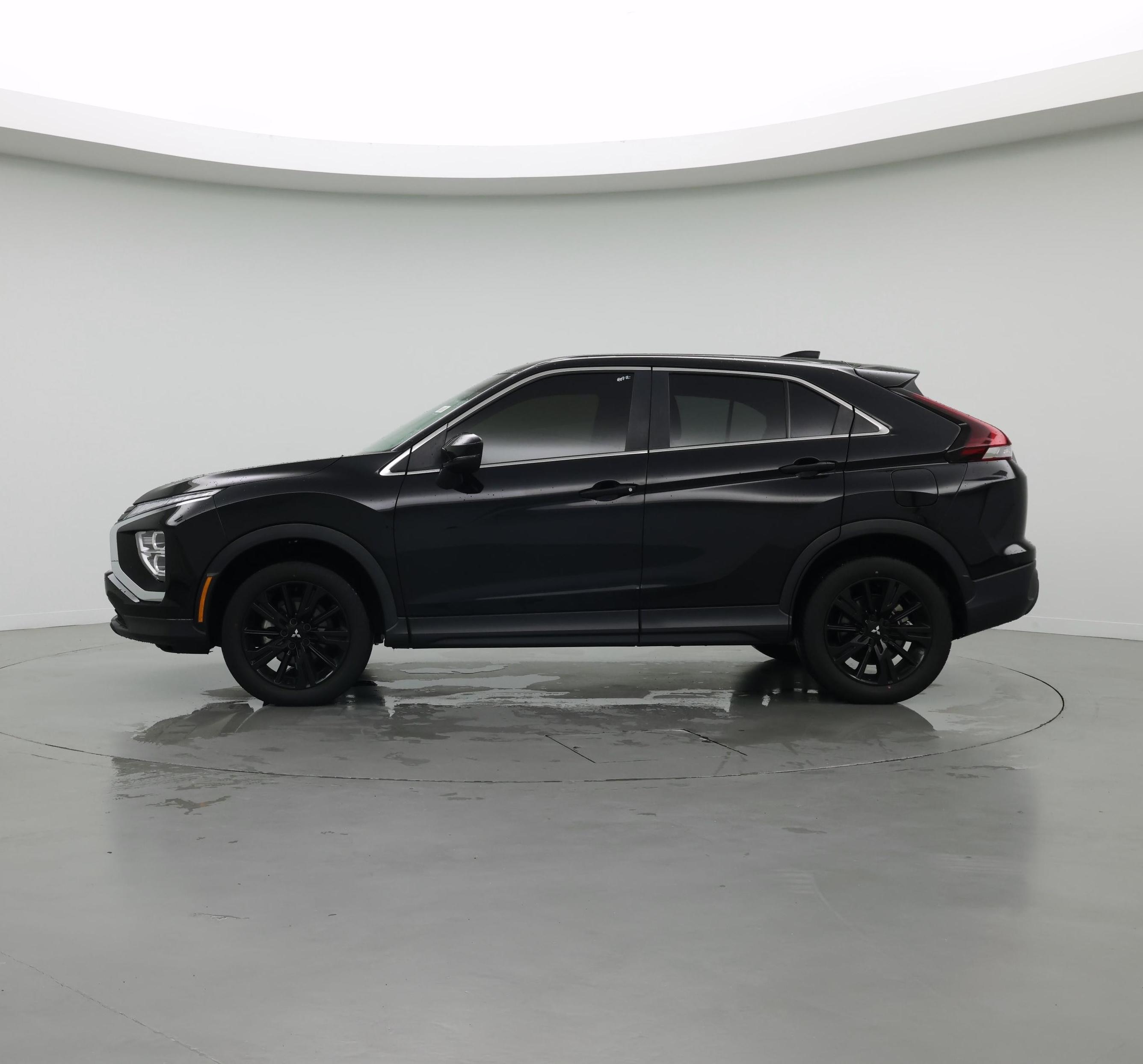 Thumbnail: 2023 Mitsubishi Eclipse Cross - 3