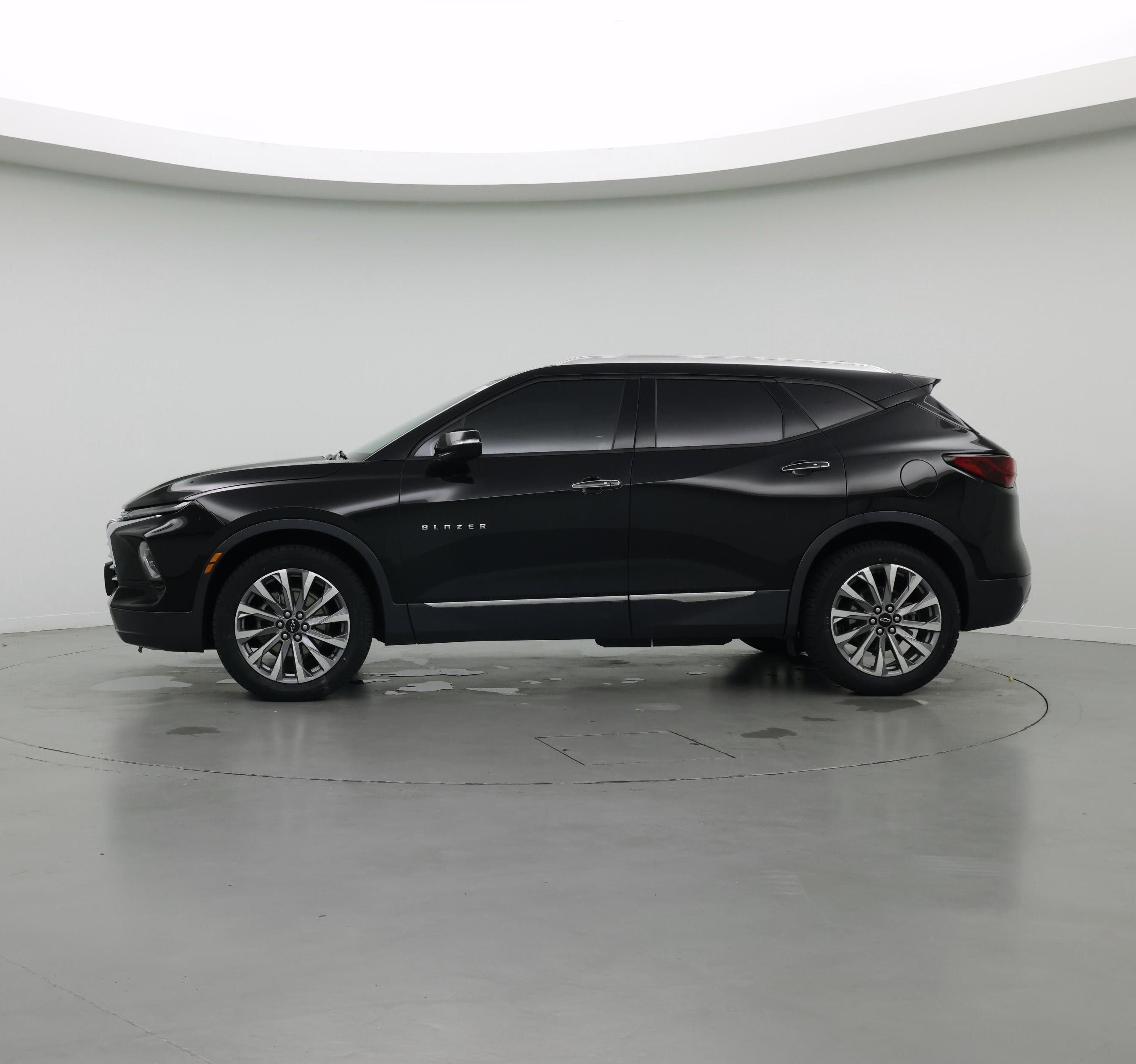 Thumbnail: 2024 Chevrolet Blazer - 3