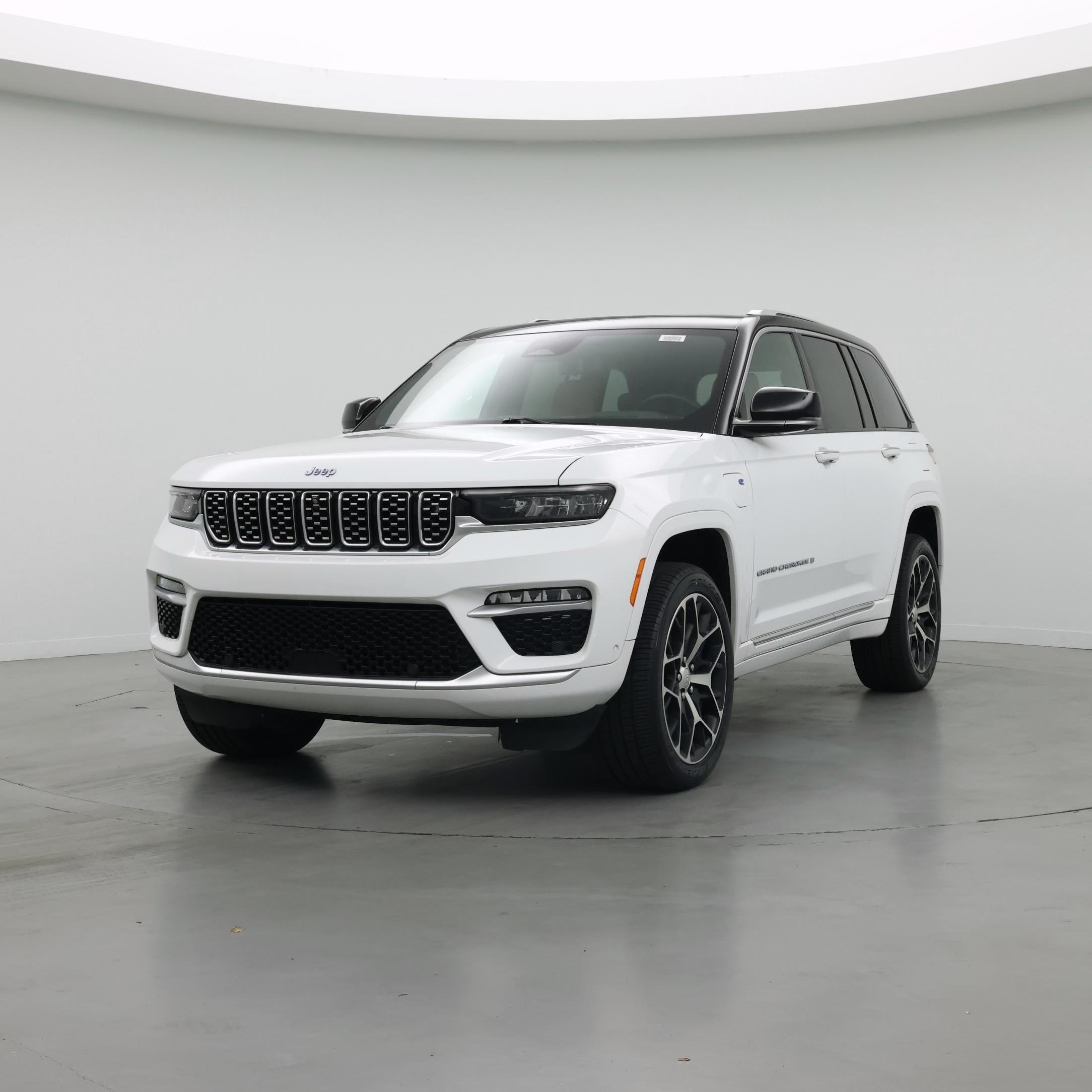 Thumbnail: 2022 Jeep Grand Cherokee - 4