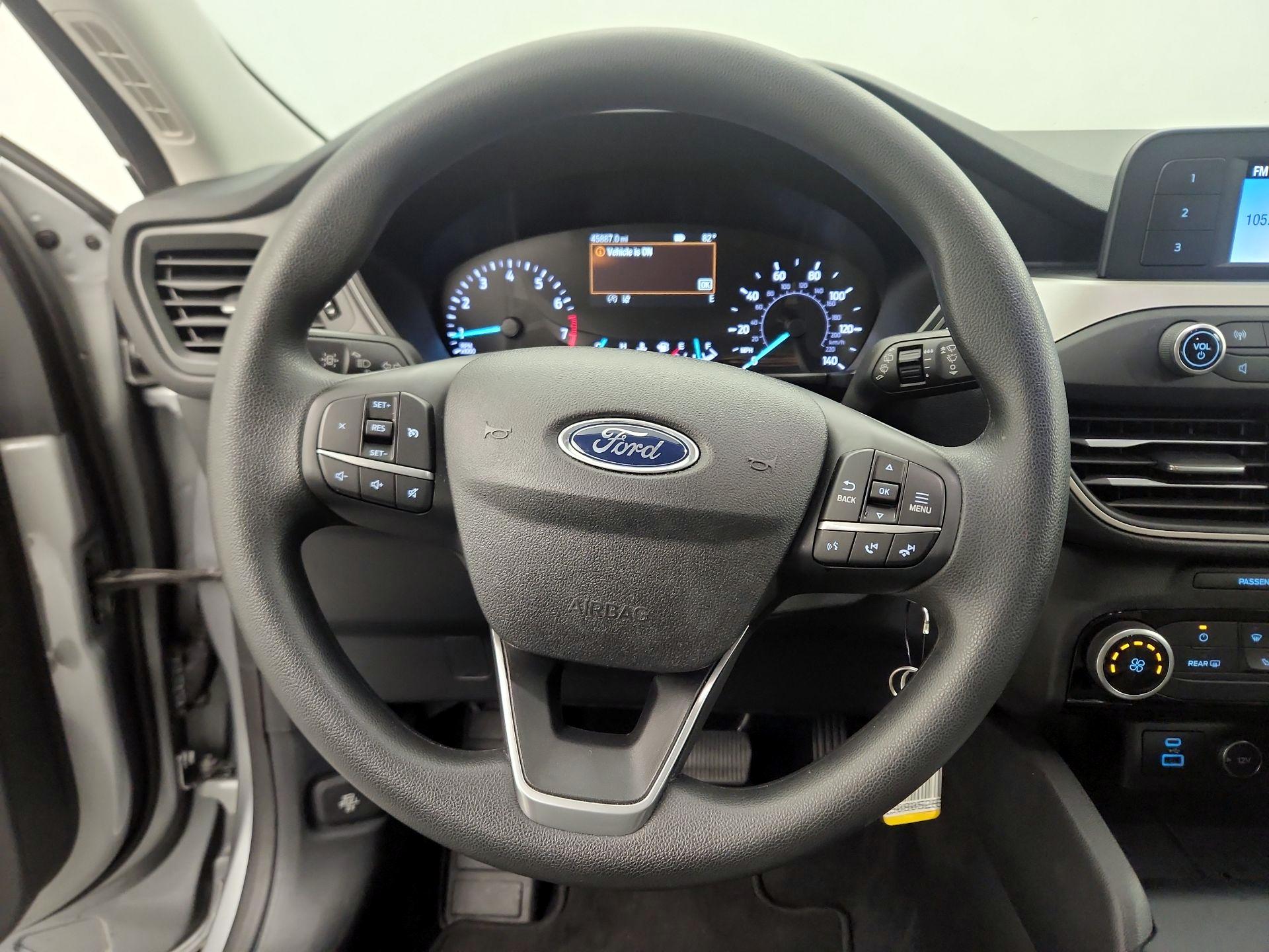 Thumbnail: 2021 Ford Escape - 10