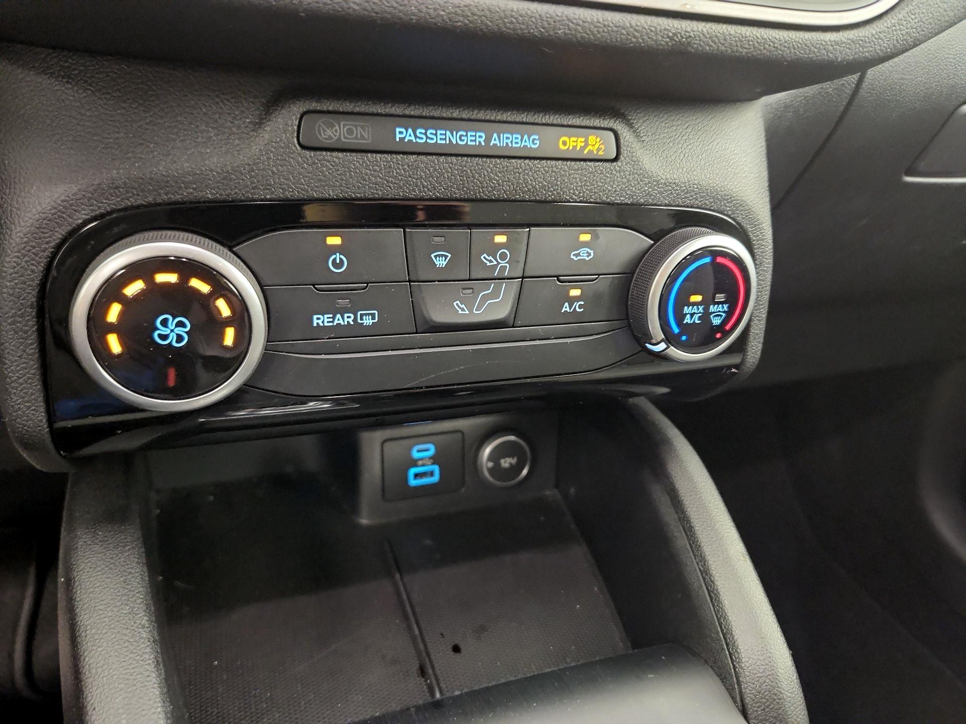 Thumbnail: 2021 Ford Escape - 16