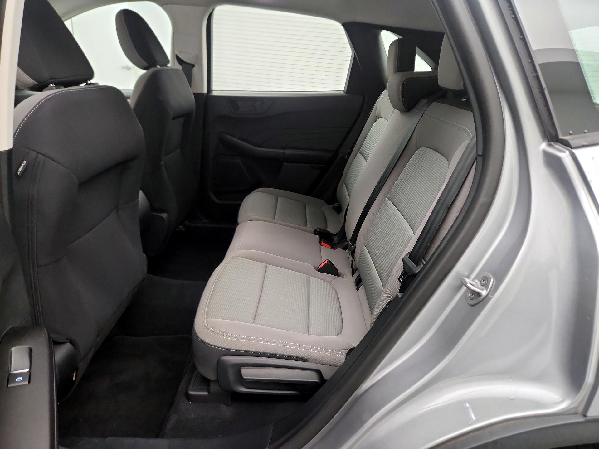 Thumbnail: 2021 Ford Escape - 19