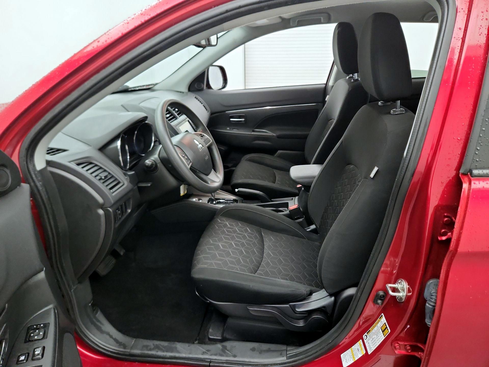 Thumbnail: 2024 Mitsubishi Outlander Sport - 11