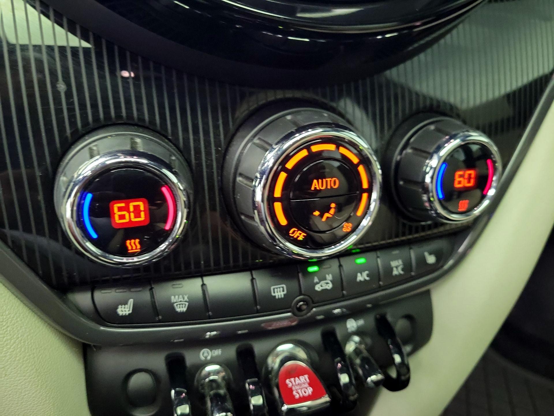 Thumbnail: 2019 MINI Cooper Countryman - 16