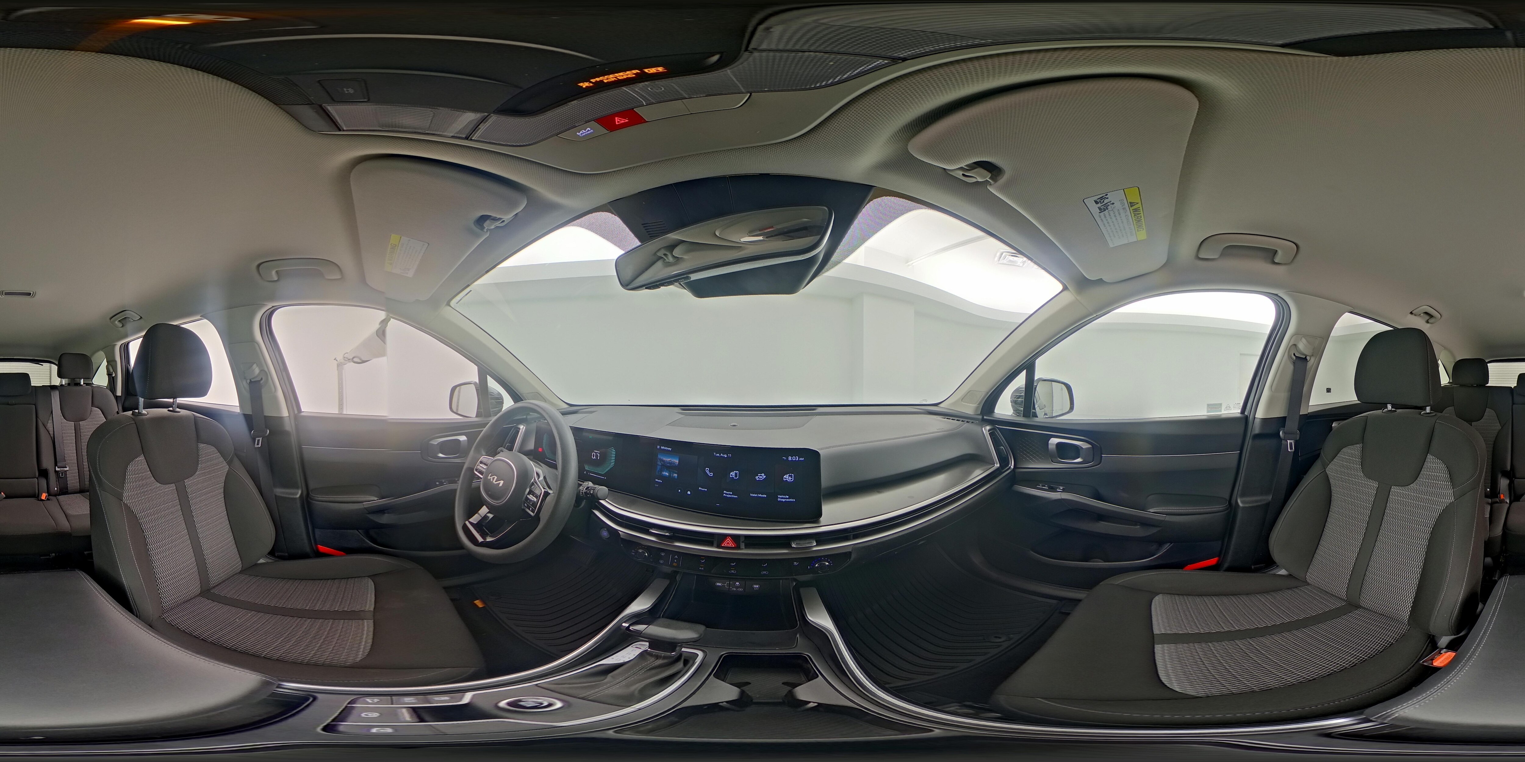 2025 Kia Sorento LX - Photo 26