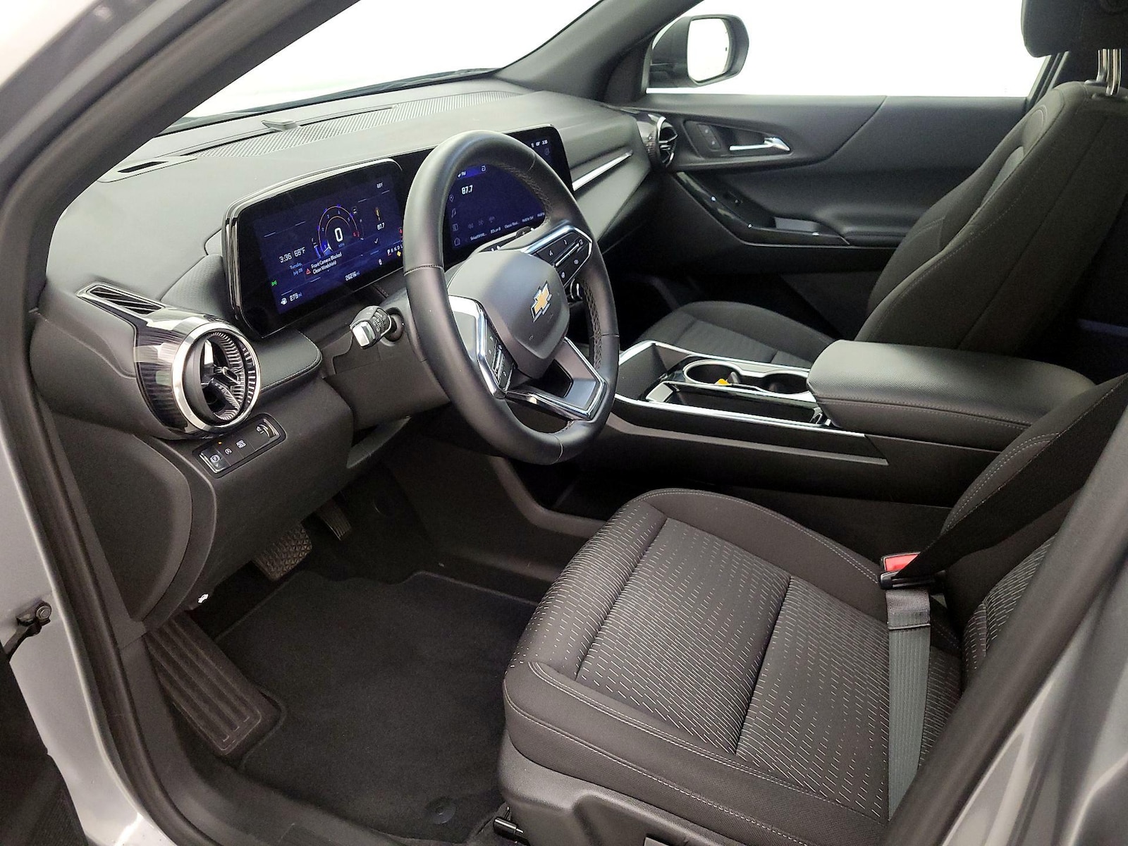 2025 Chevrolet Equinox LT - Photo 12