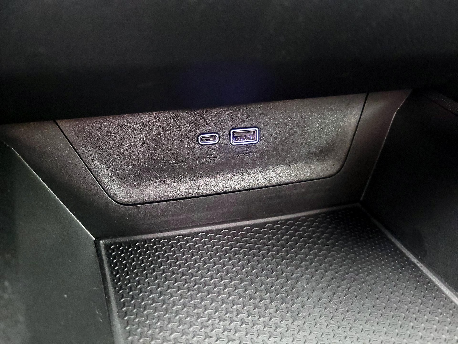 2025 Chevrolet Equinox LT - Photo 19
