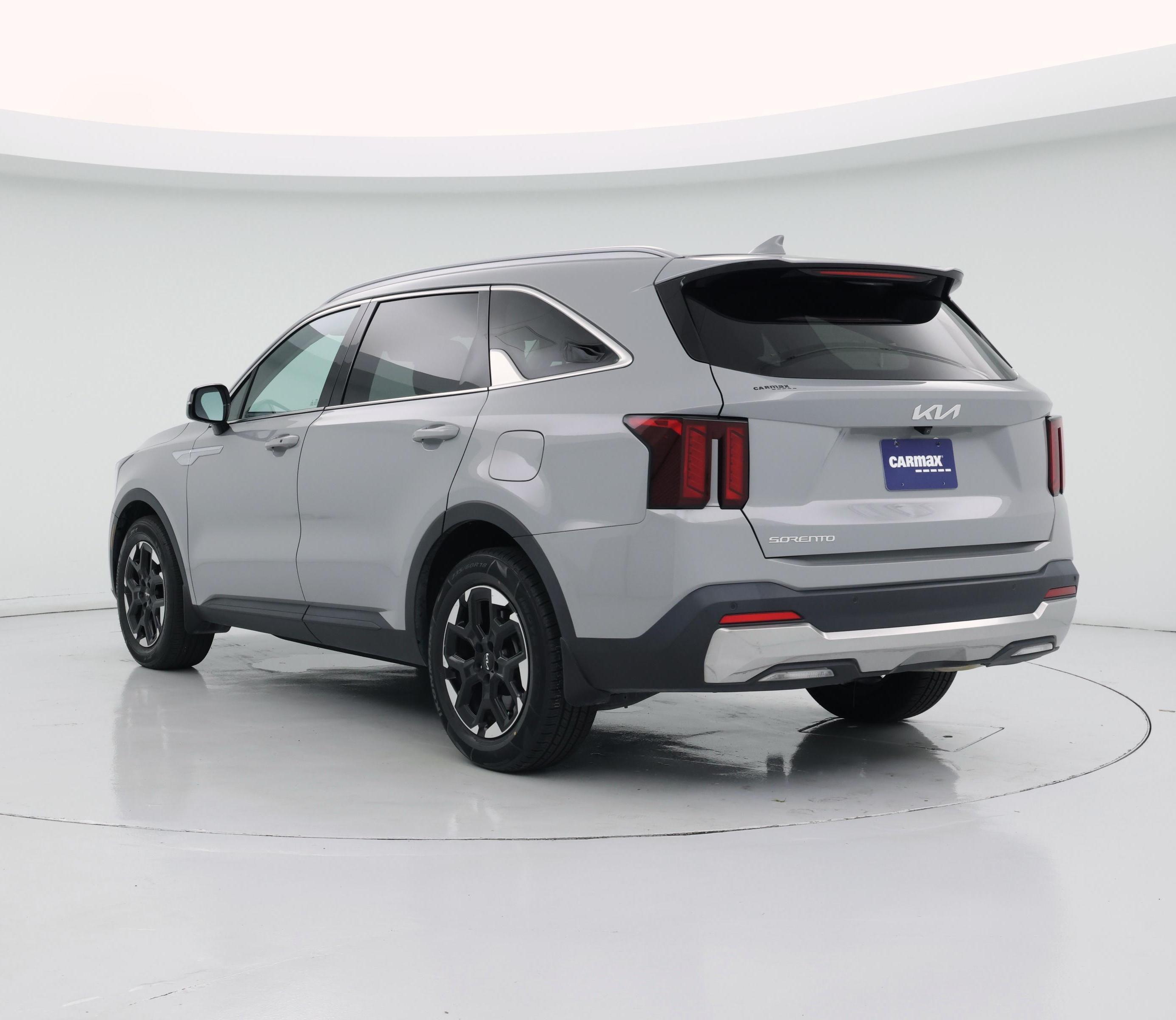 Thumbnail: 2024 Kia Sorento - 2