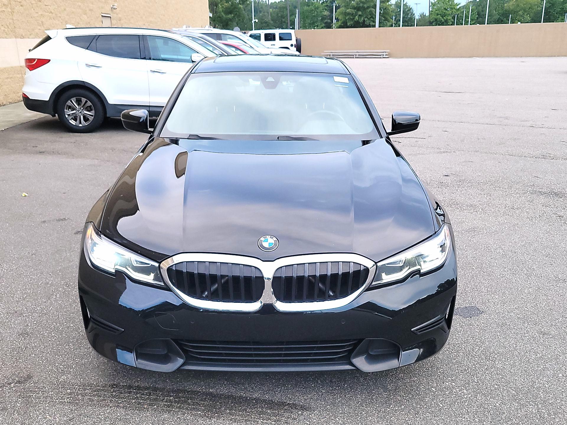 Thumbnail: 2021 BMW 3 Series - 2