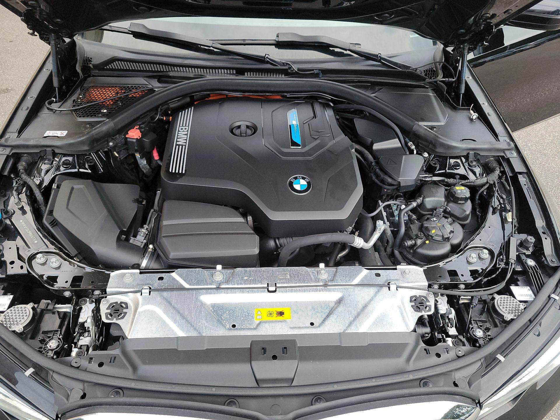 Thumbnail: 2021 BMW 3 Series - 20