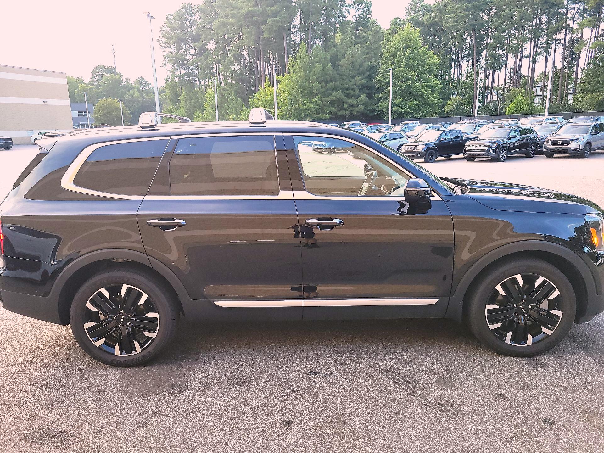 Thumbnail: 2024 Kia Telluride - 4