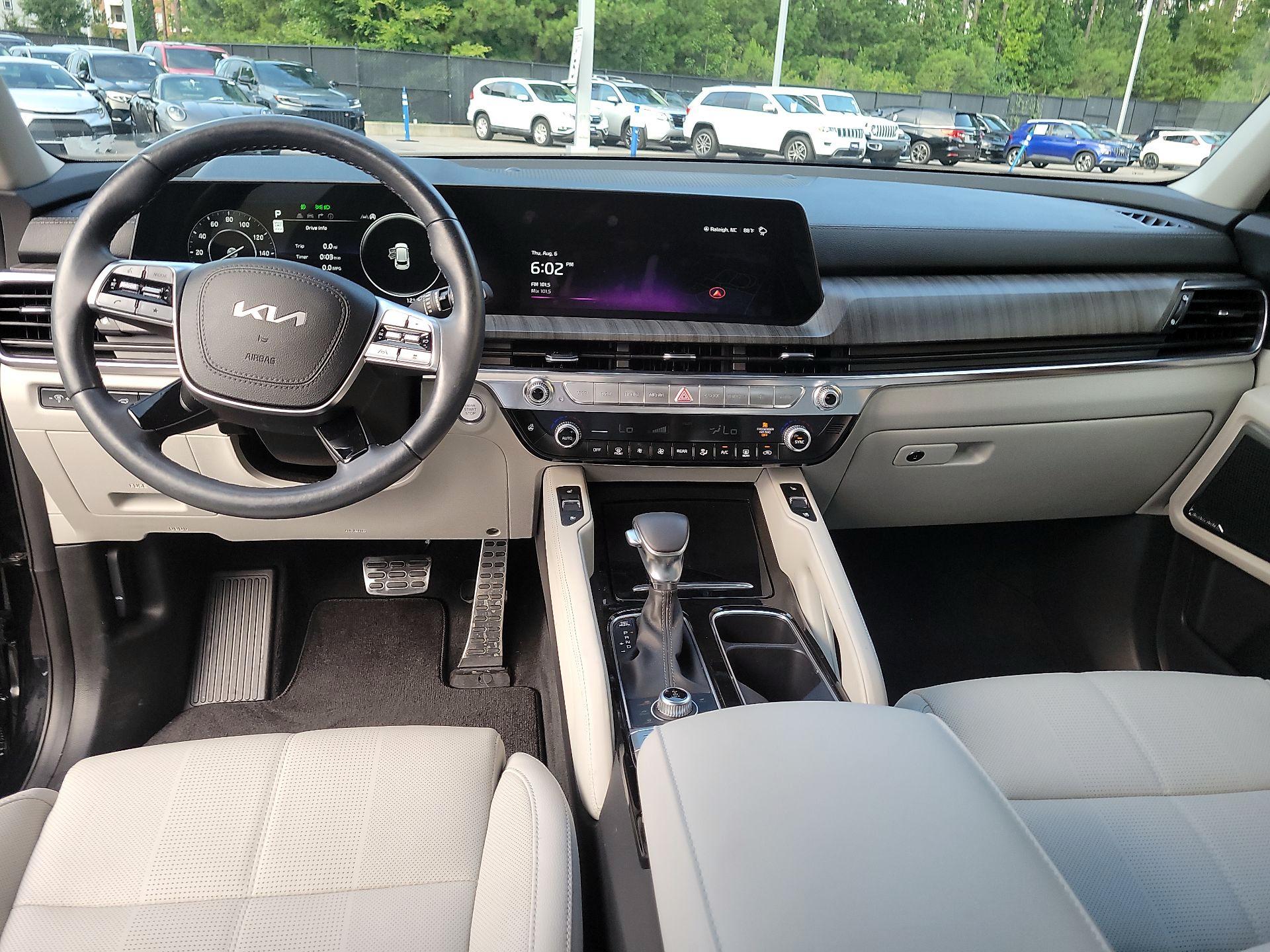 Thumbnail: 2024 Kia Telluride - 8
