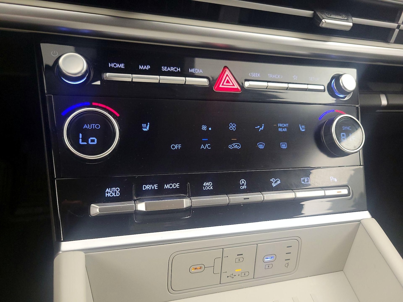 2026 Hyundai Santa Fe SEL - Photo 15