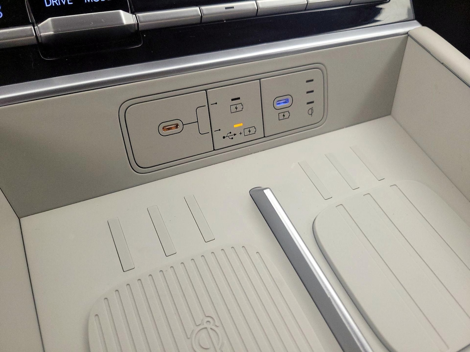 2026 Hyundai Santa Fe SEL - Photo 17