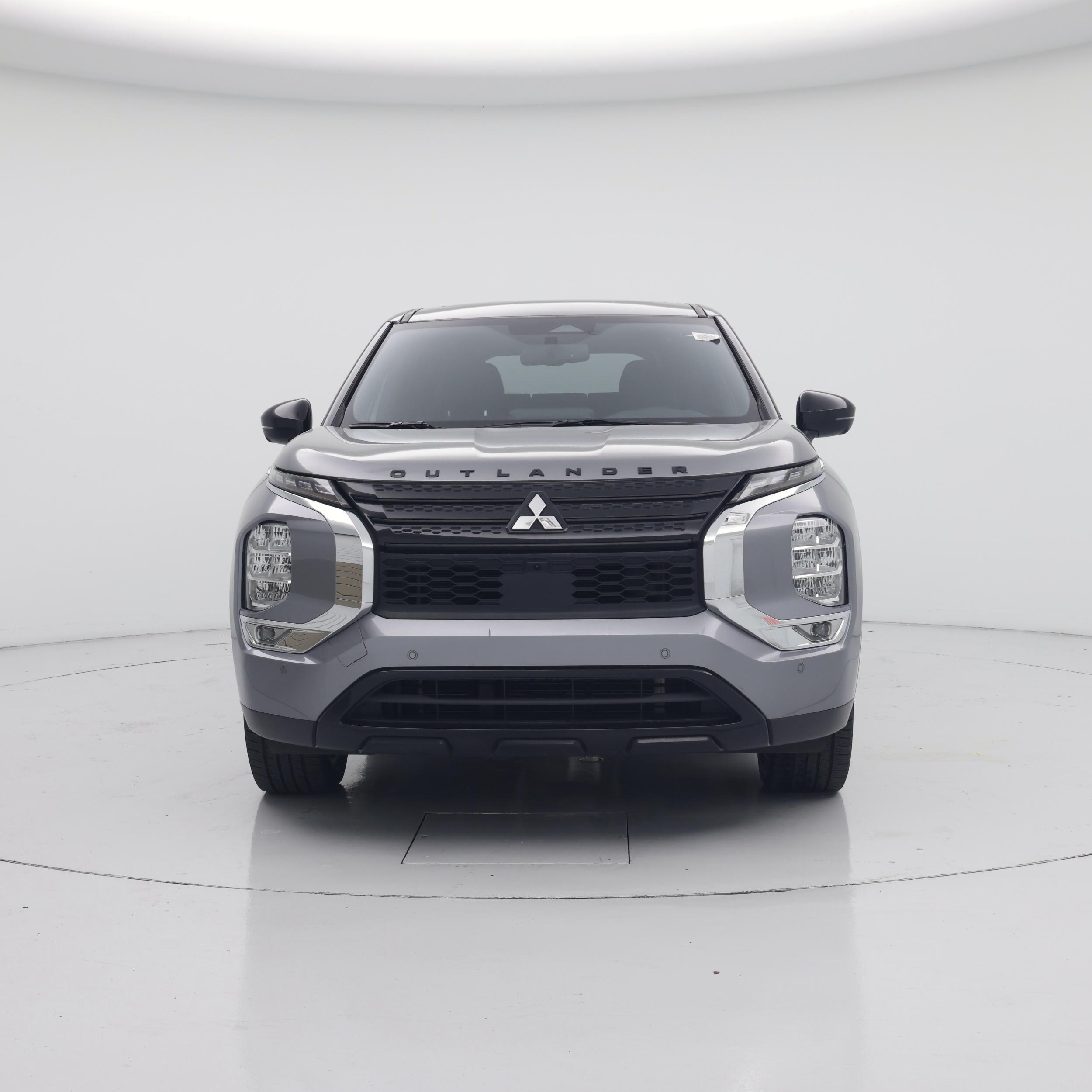 Thumbnail: 2023 Mitsubishi Outlander - 5