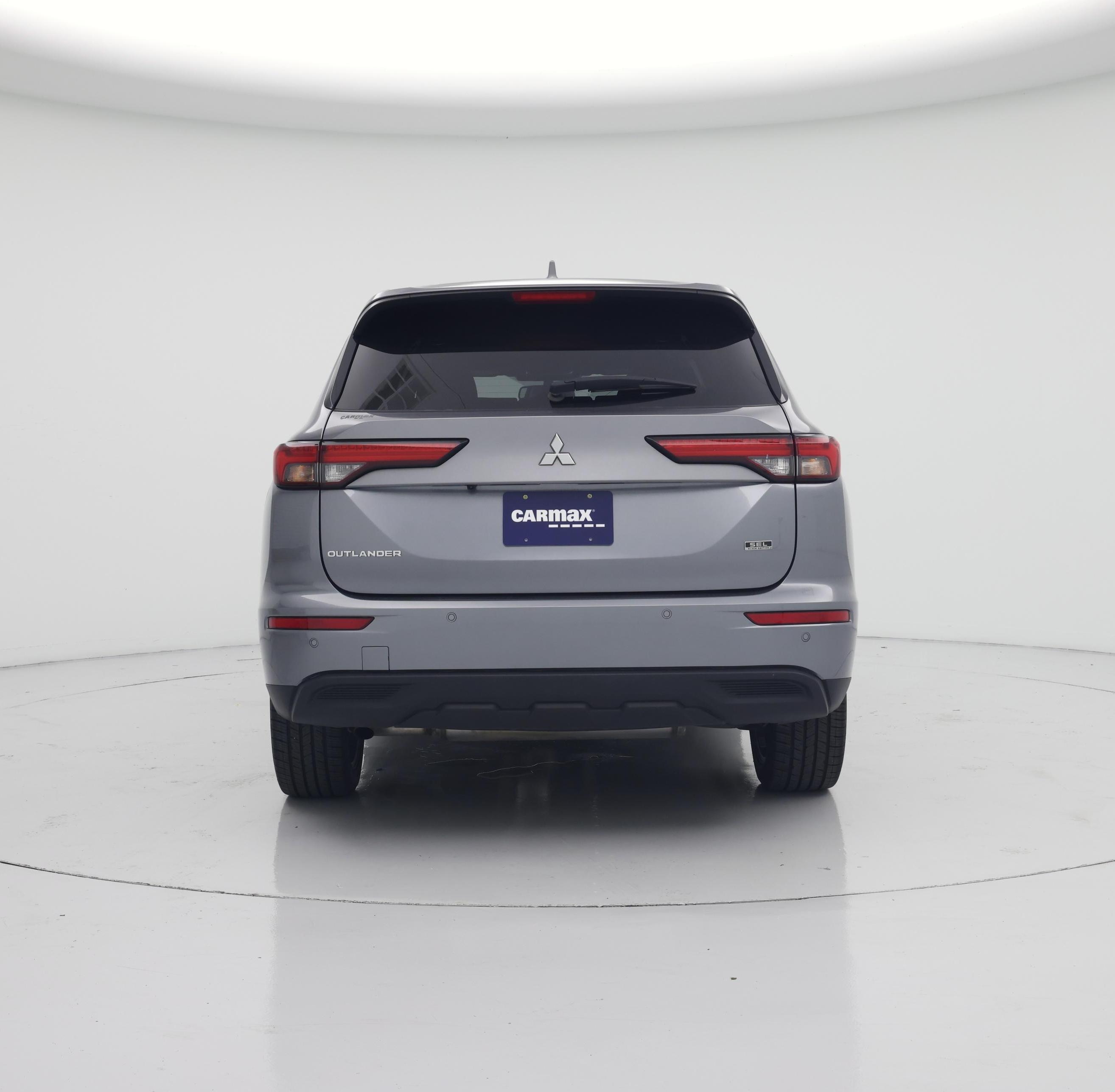 Thumbnail: 2023 Mitsubishi Outlander - 6